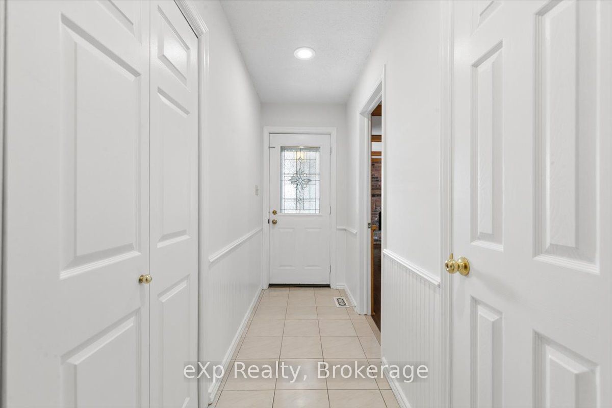 2039 Blacklock Street Property Photo 21