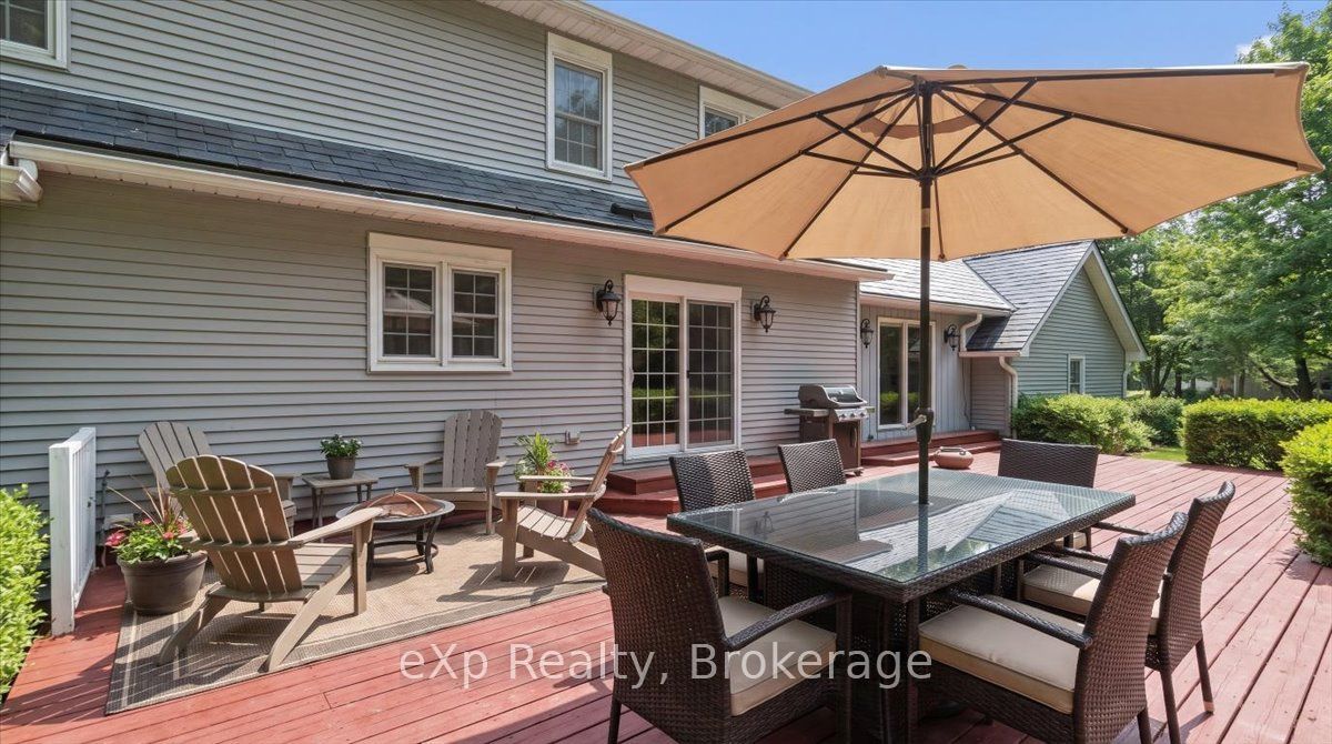 2039 Blacklock Street Property Photo 37