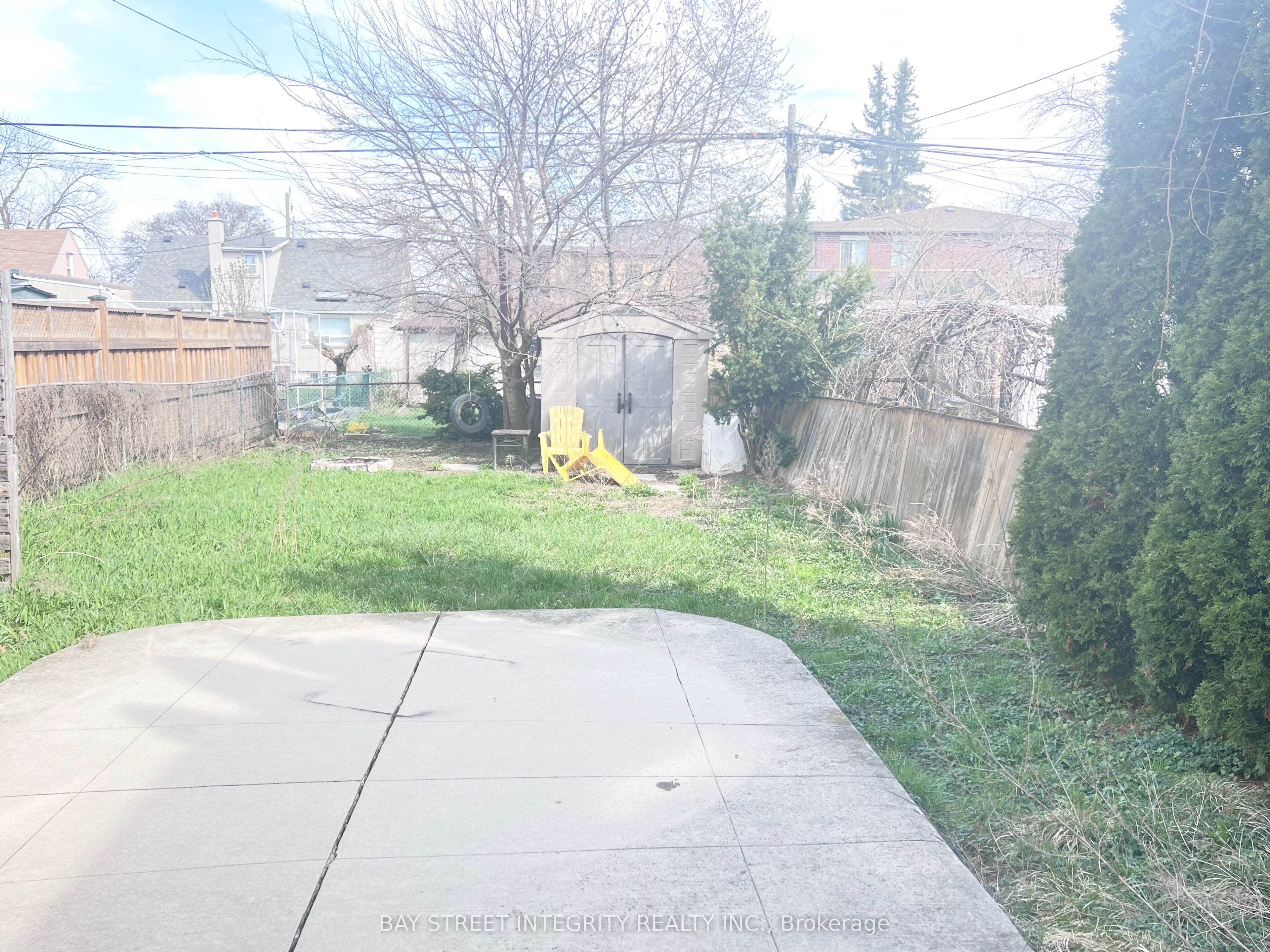 970 Briar Hill Avenue Property Photo 12