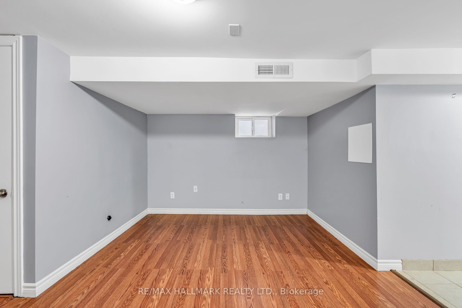 65 Kirknewton Road Property Photo 8