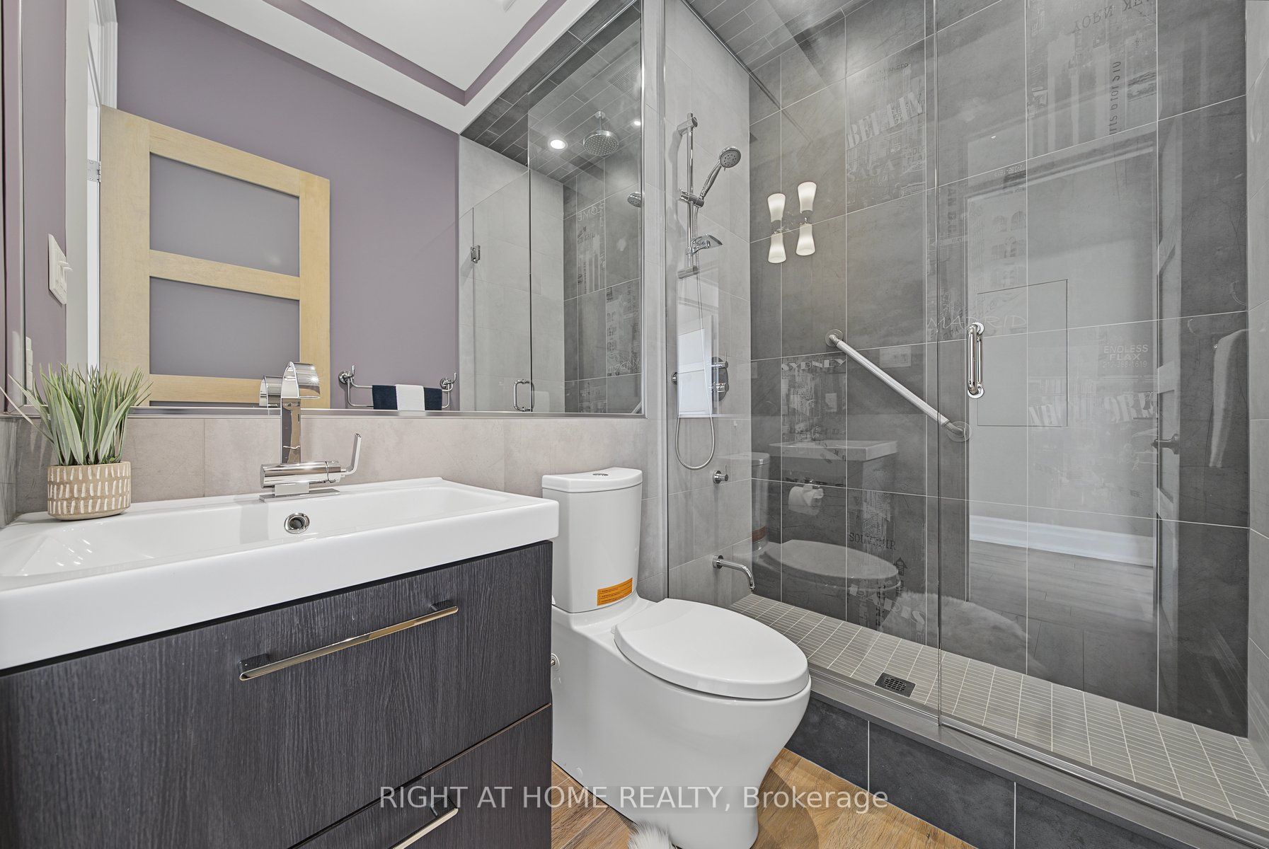 20 Speers Road 1206 Property Photo 22