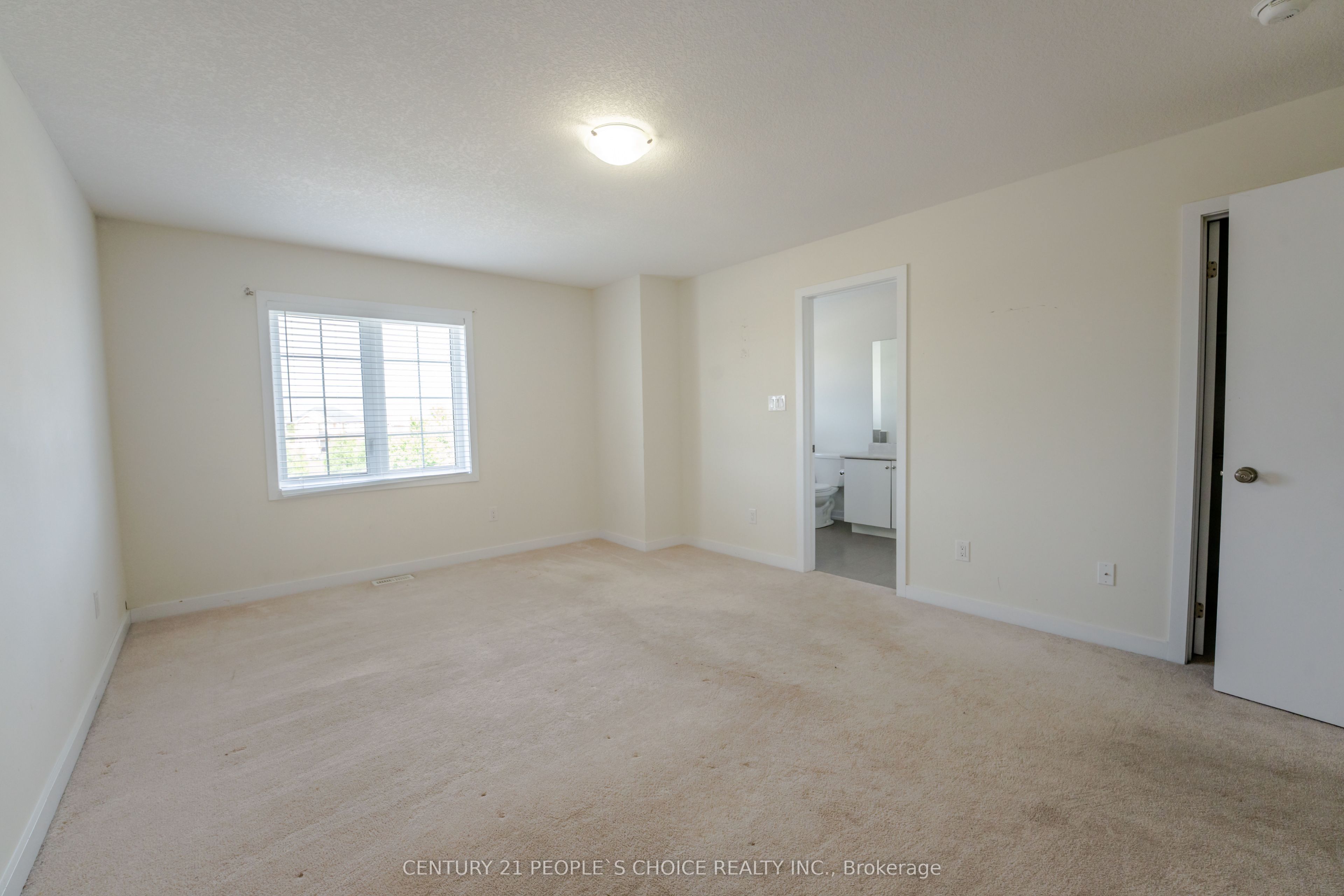108 Golden Spring Drive Property Photo 20