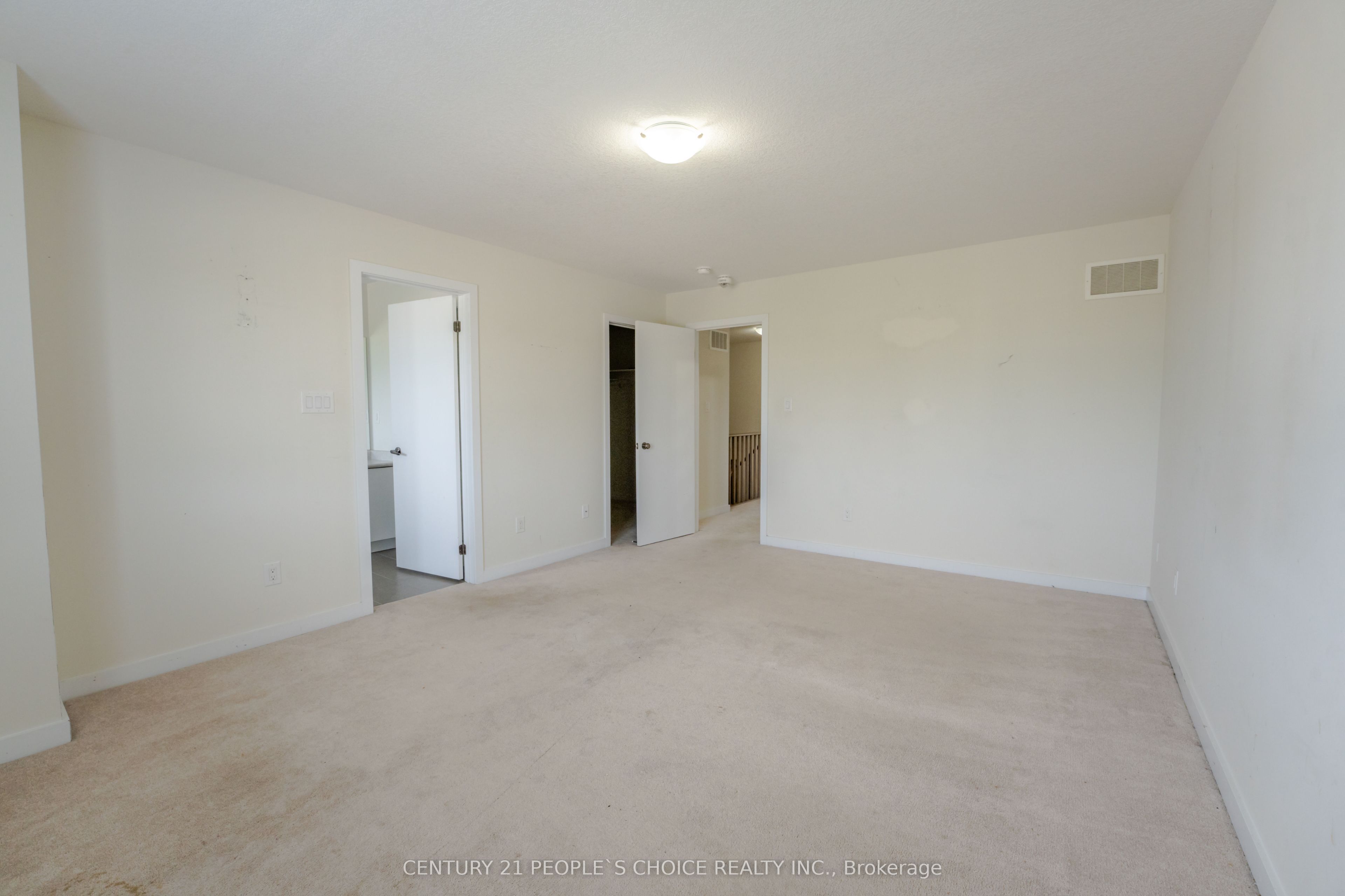 108 Golden Spring Drive Property Photo 21