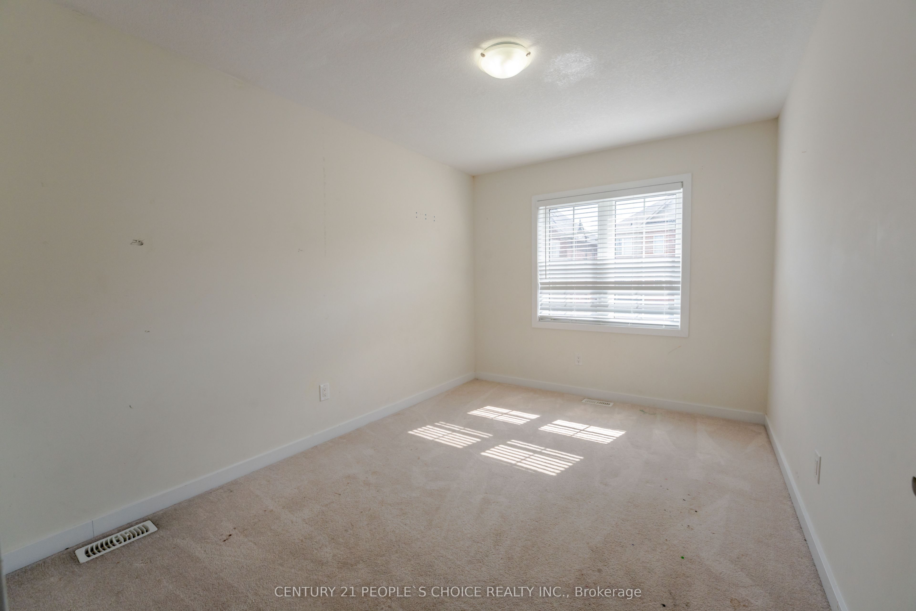 108 Golden Spring Drive Property Photo 26