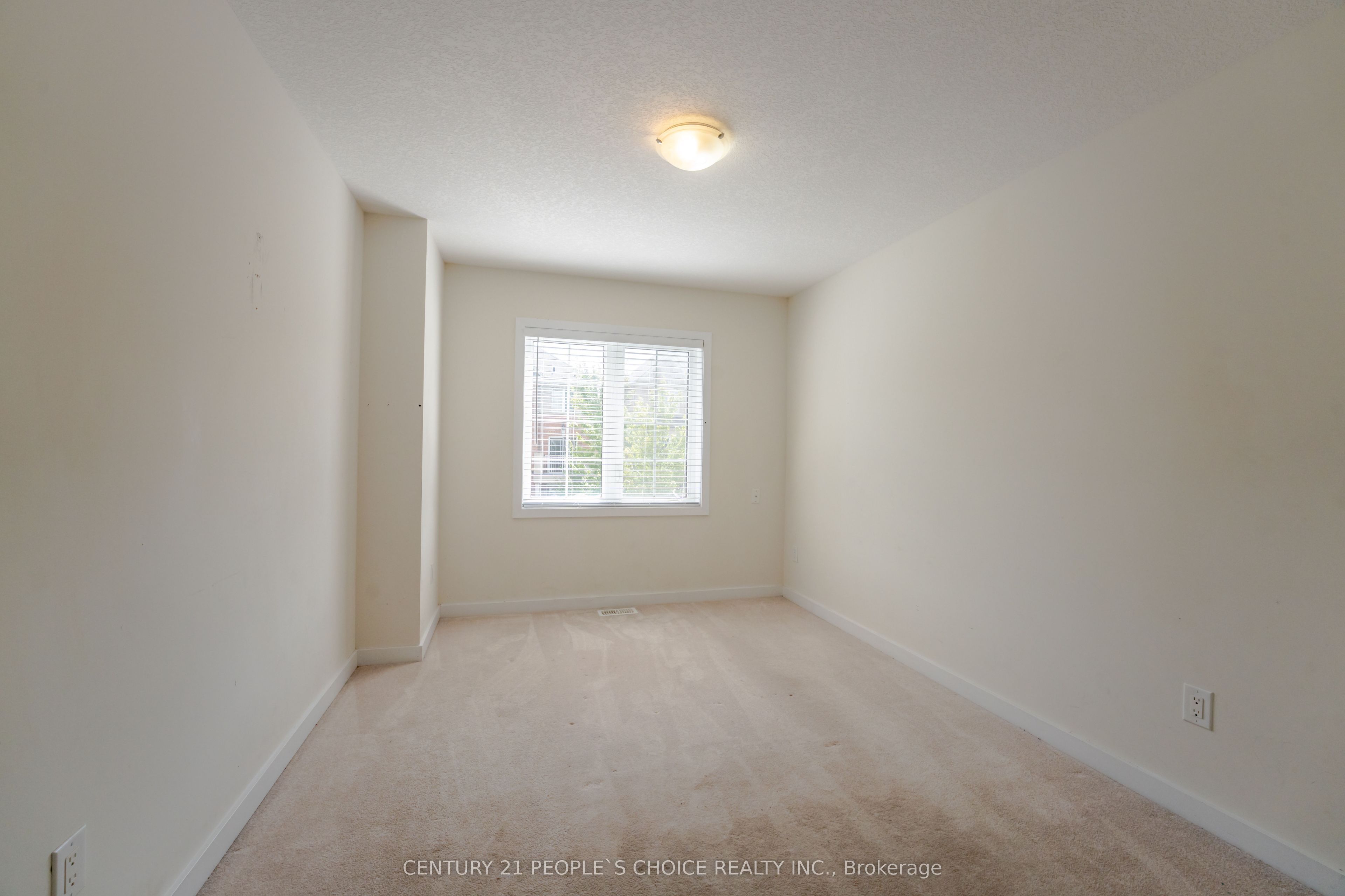108 Golden Spring Drive Property Photo 29