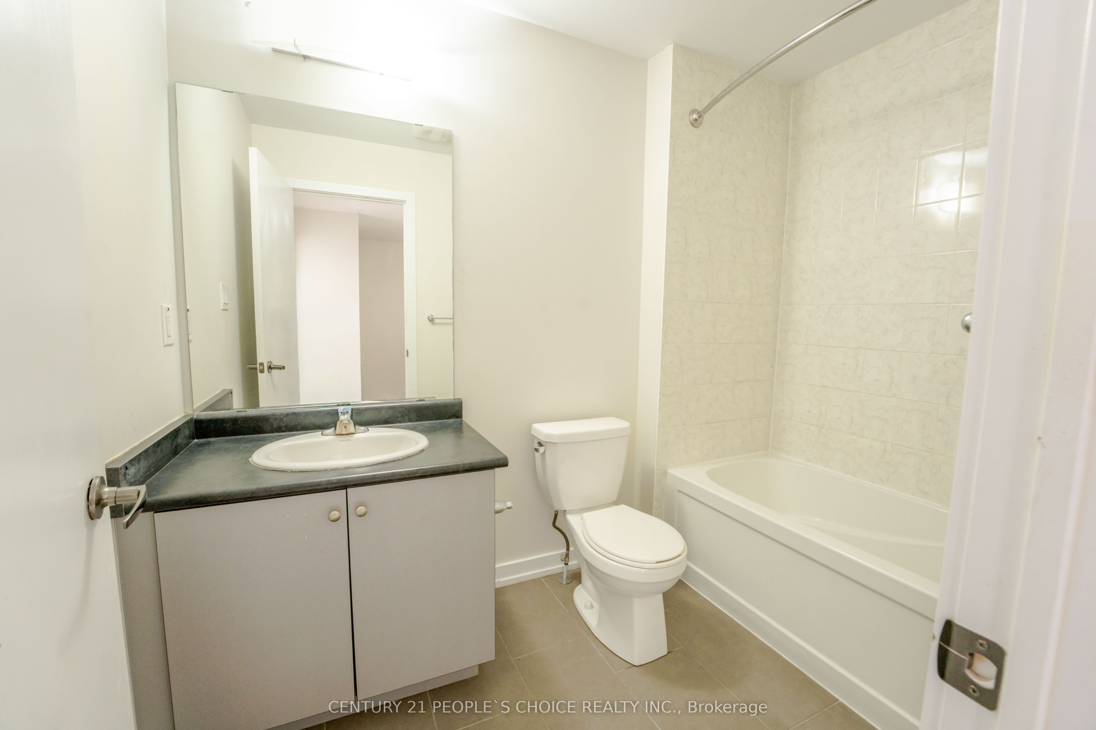 108 Golden Spring Drive Property Photo 30