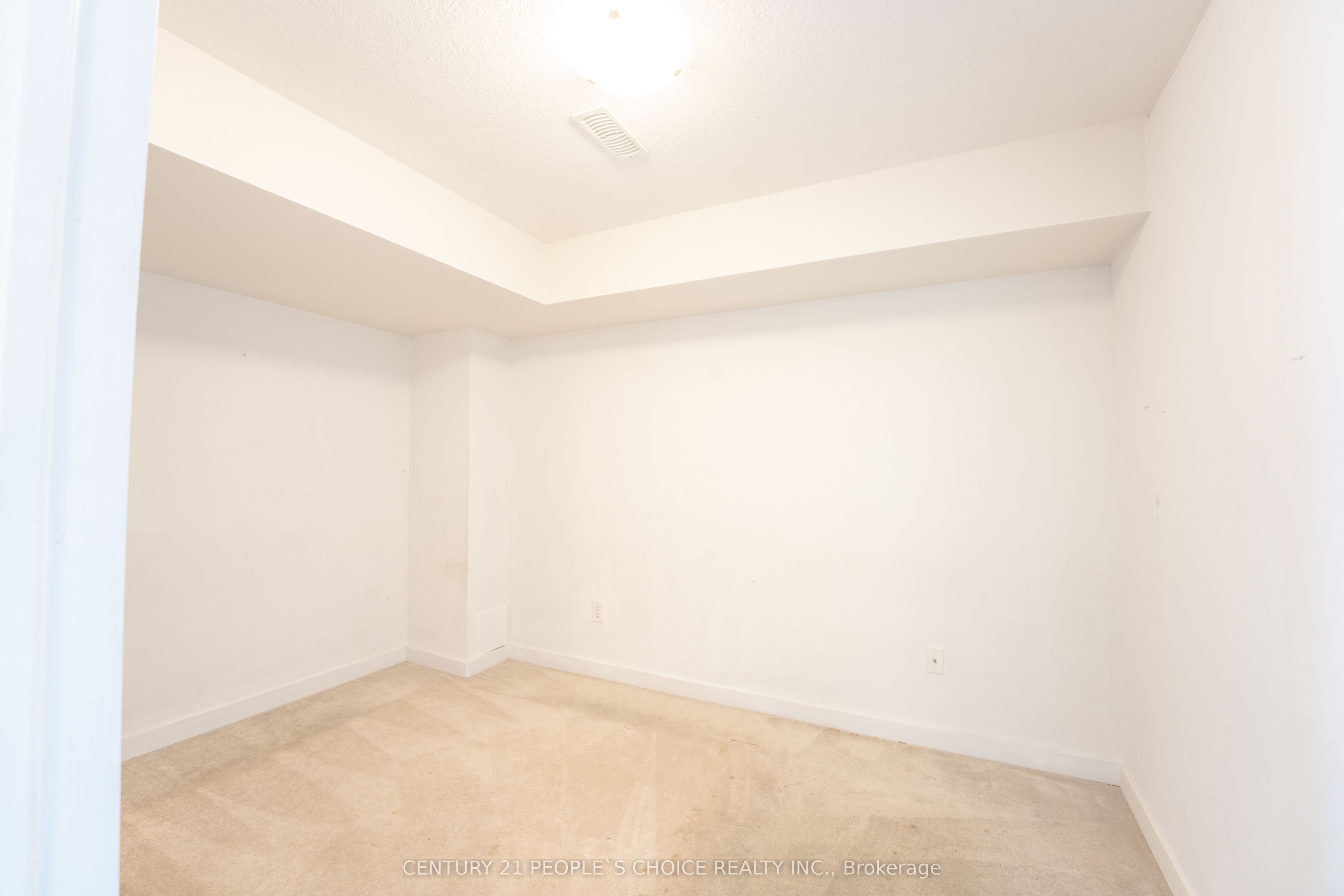 108 Golden Spring Drive Property Photo 42
