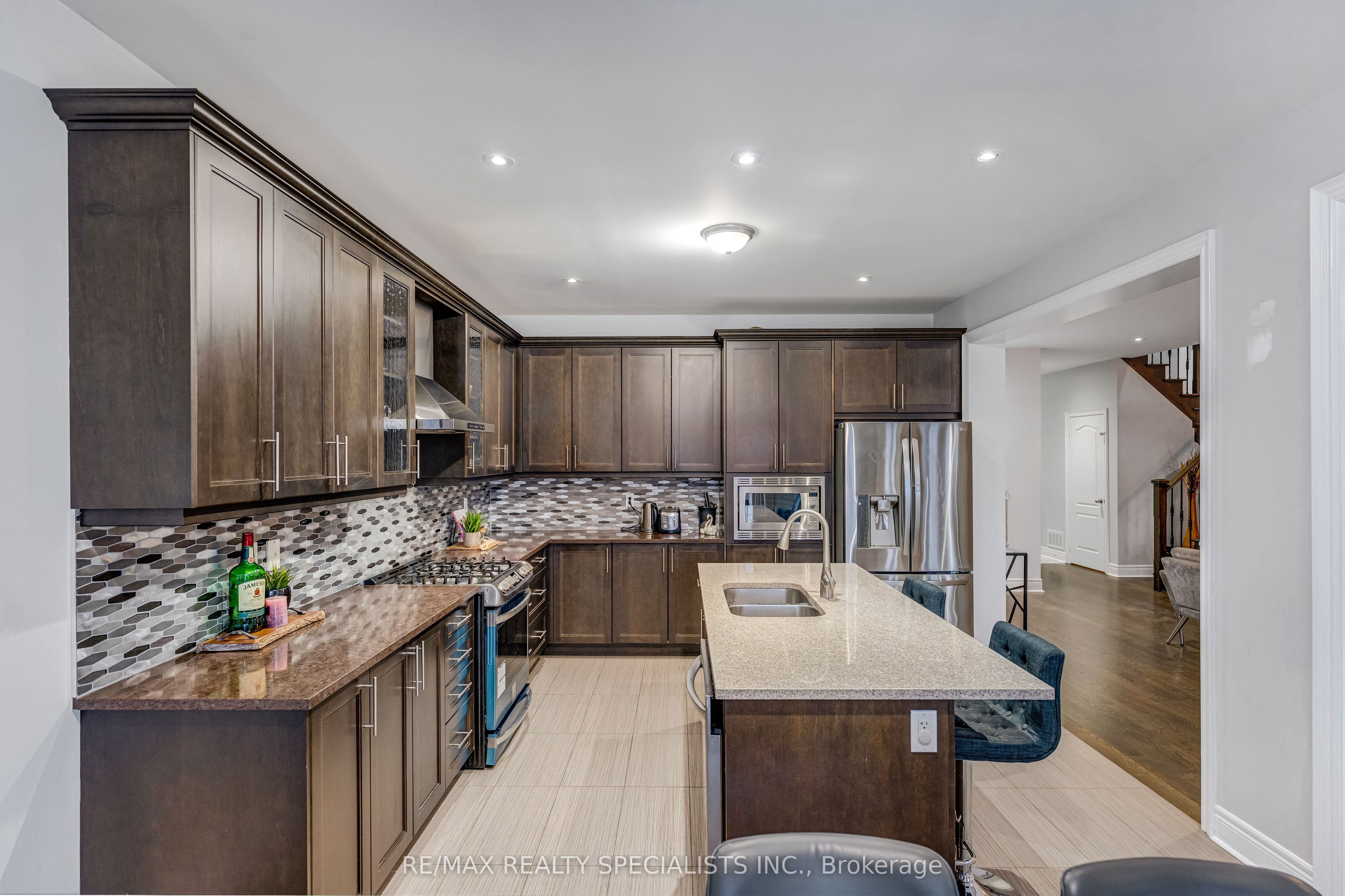 171 Rising Hill Ridge Property Photo 8