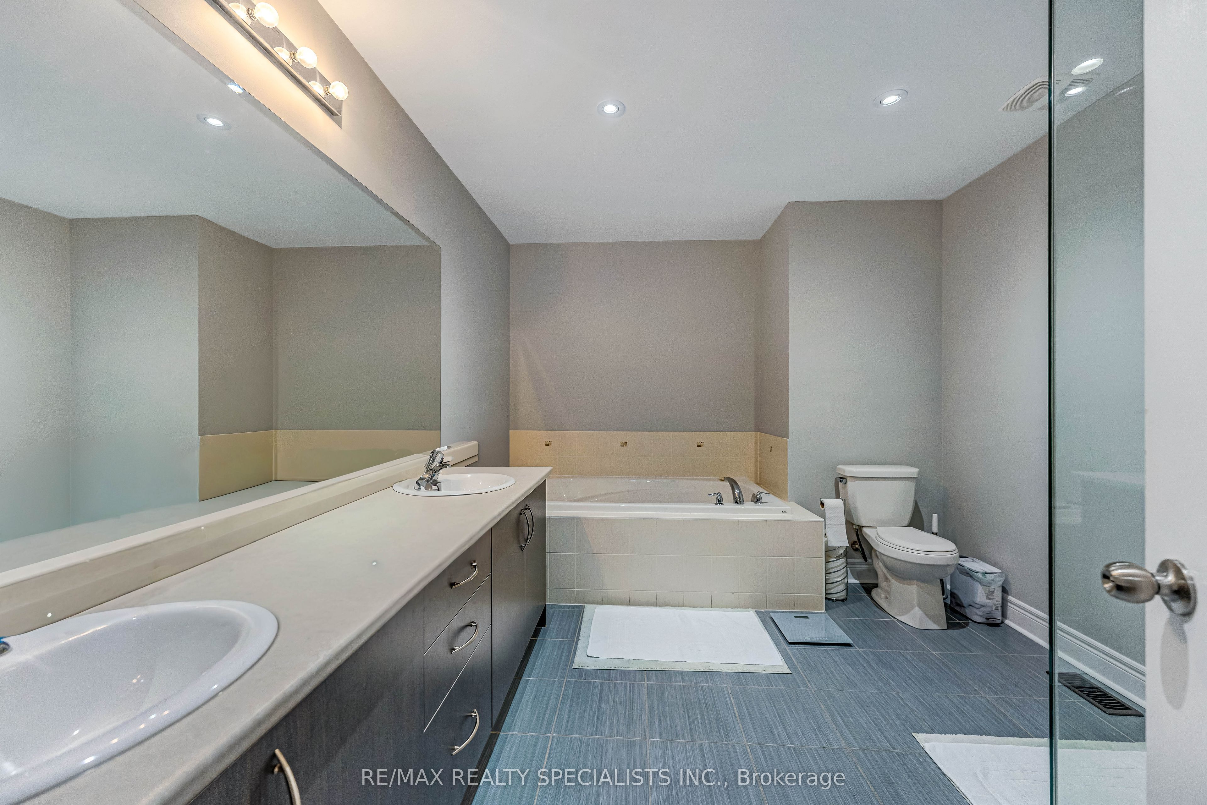 171 Rising Hill Ridge Property Photo 16