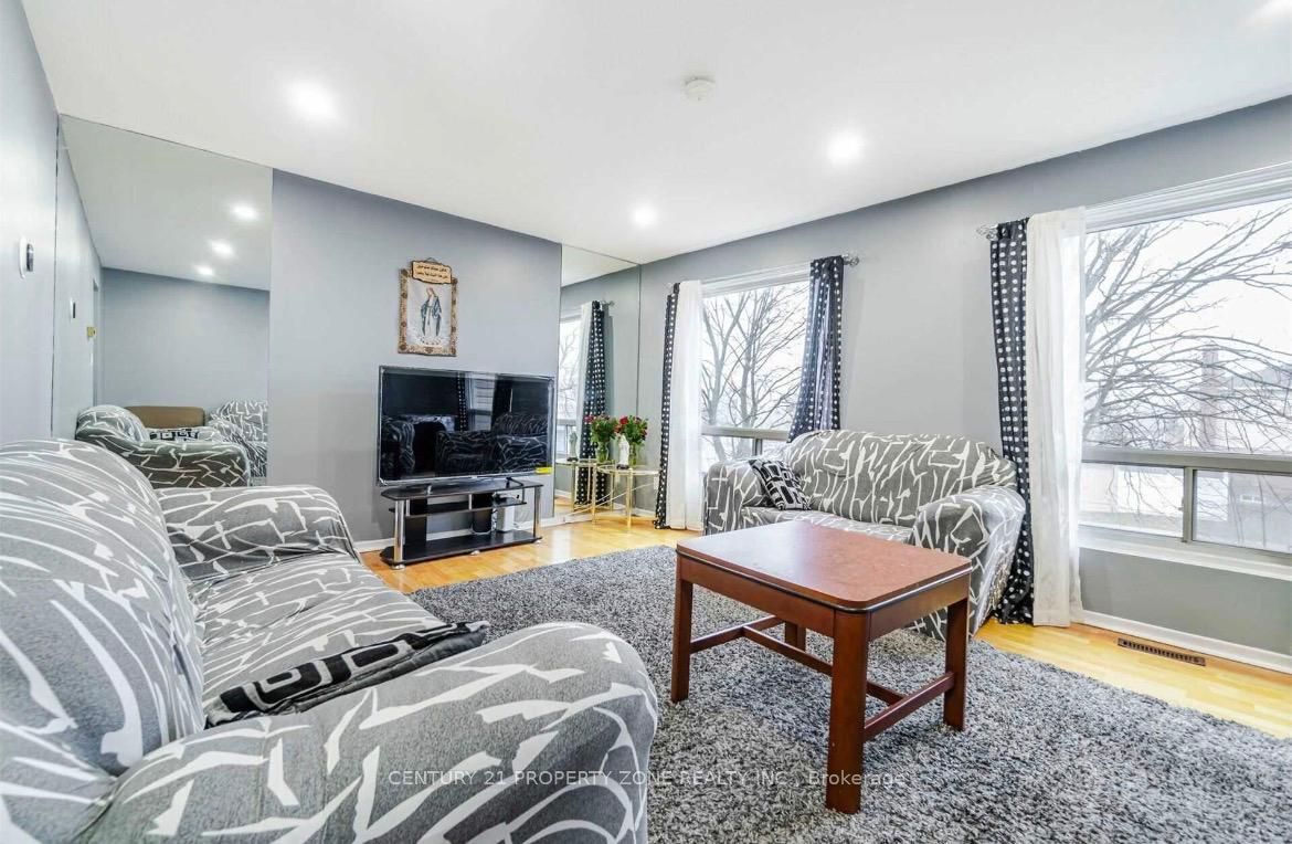 26 Sandringham Court Property Photo 14