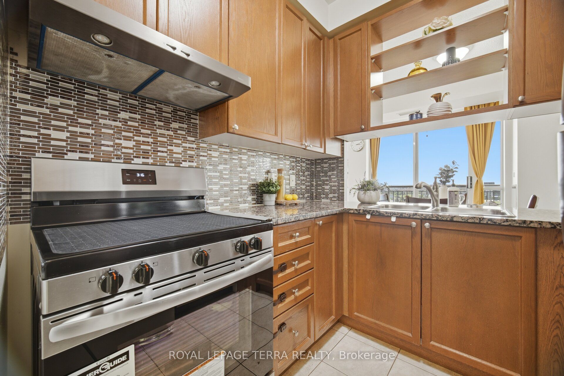 2379 Central Park Drive 1011 Property Photo 10