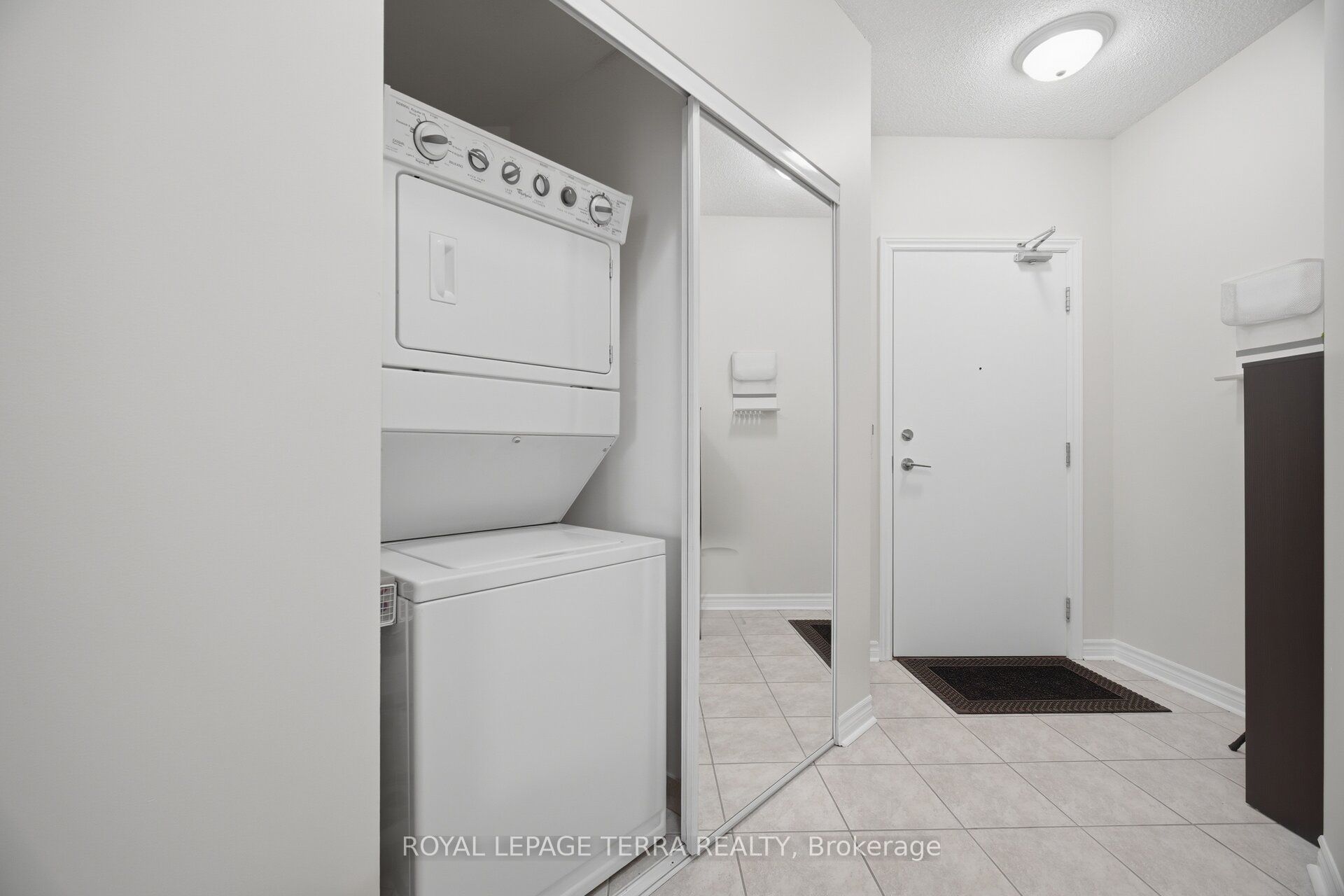 2379 Central Park Drive 1011 Property Photo 30