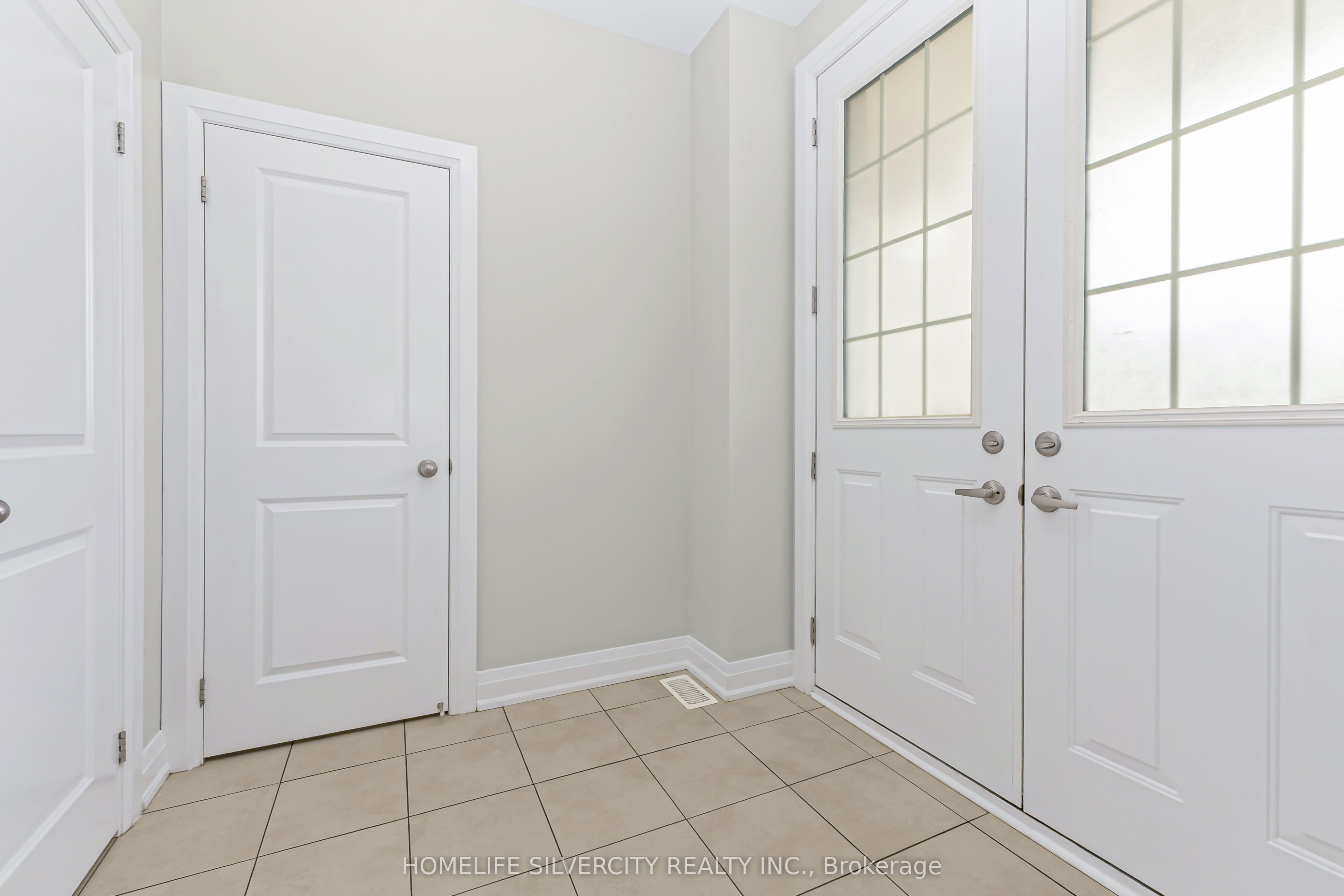 56 Donald Stewart Road Property Photo 5
