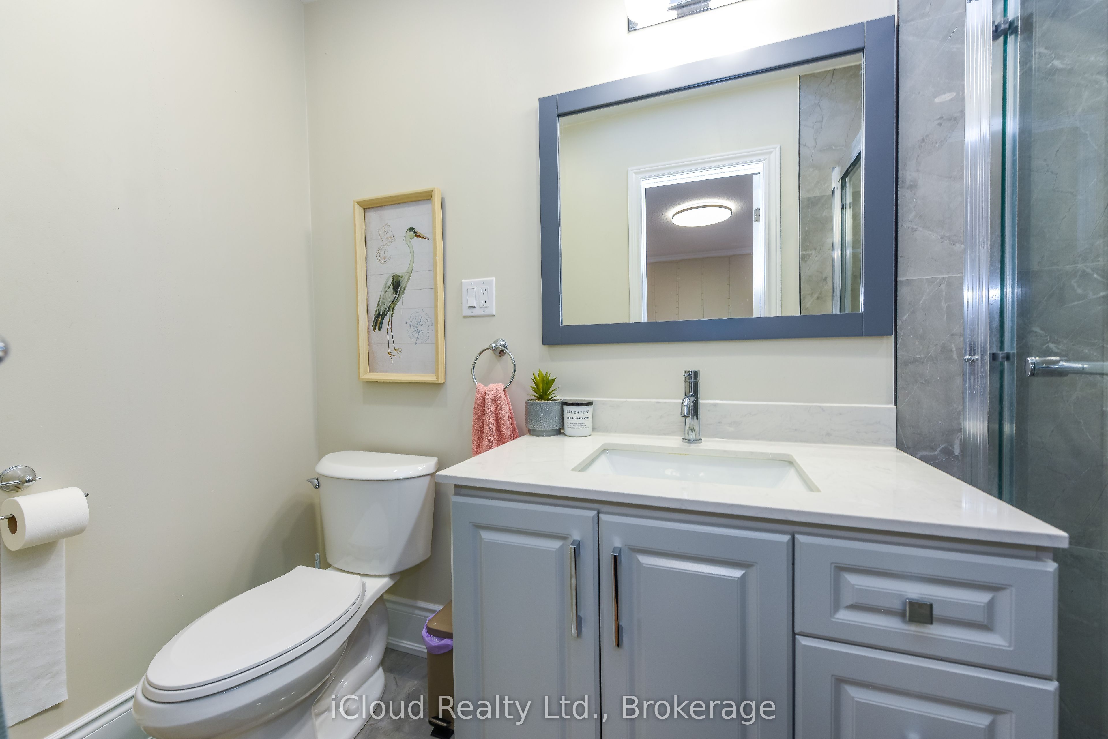 8 St Mark Place Property Photo 23