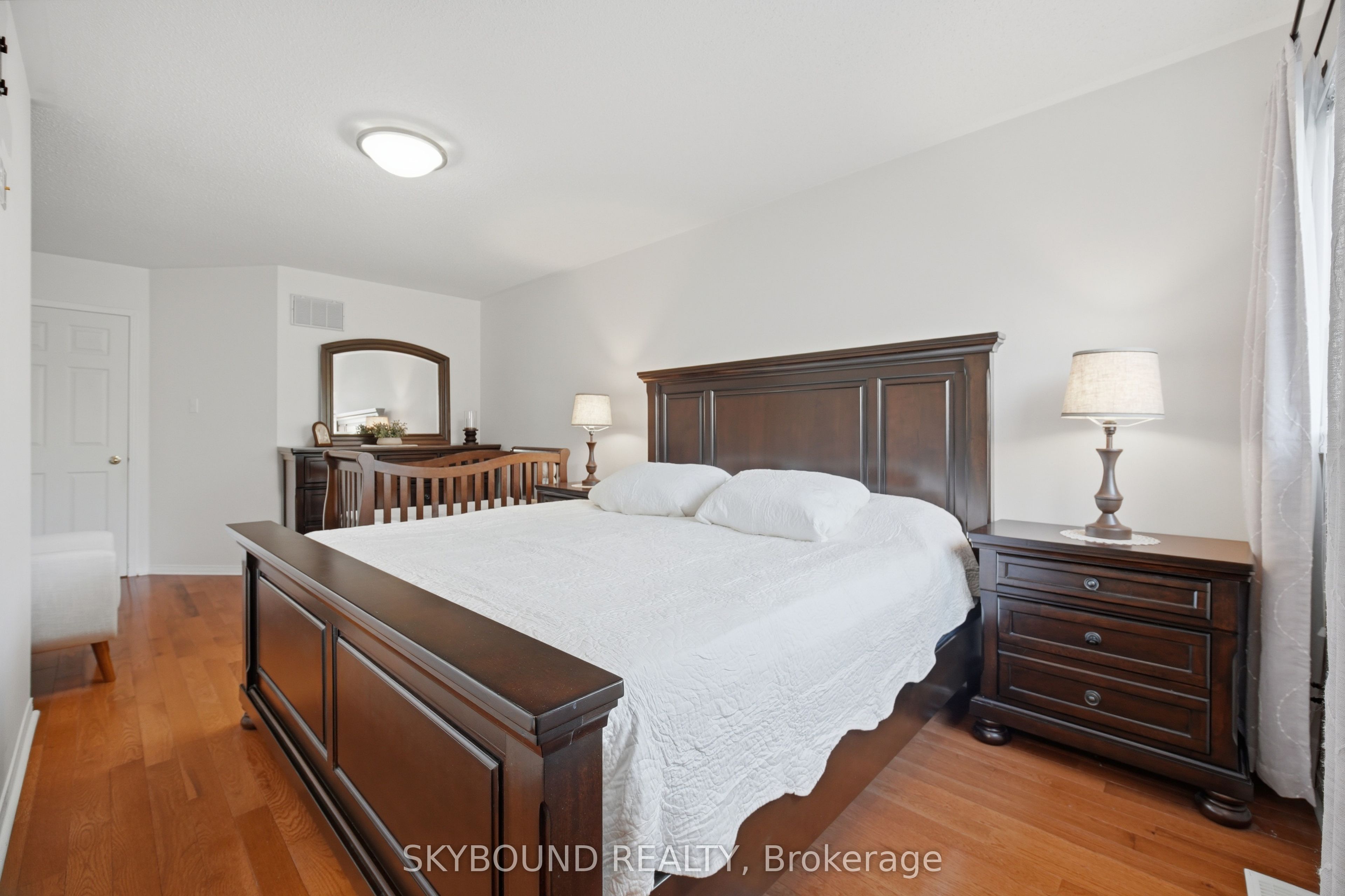 3906 Zenith Court Property Photo 18