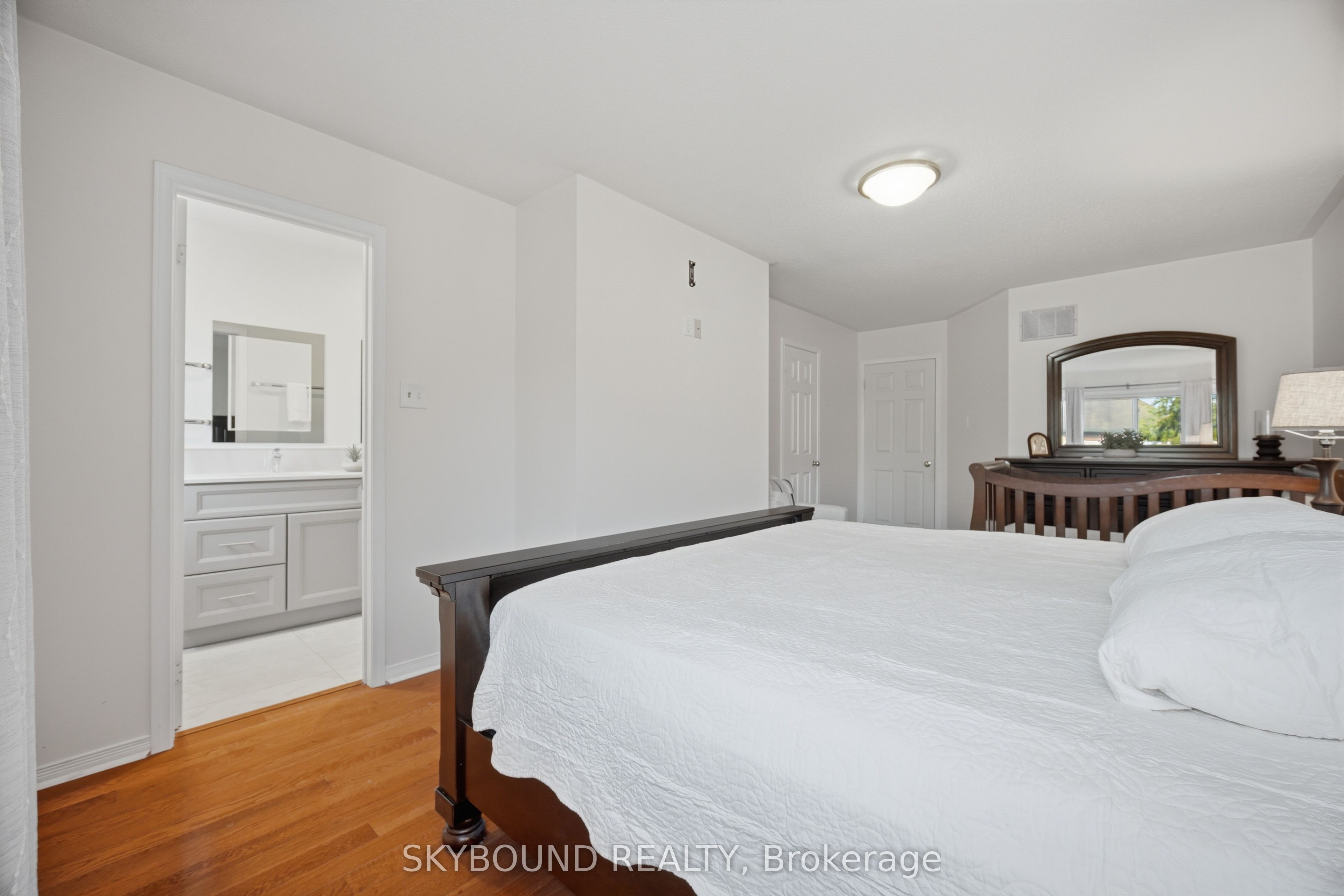 3906 Zenith Court Property Photo 19