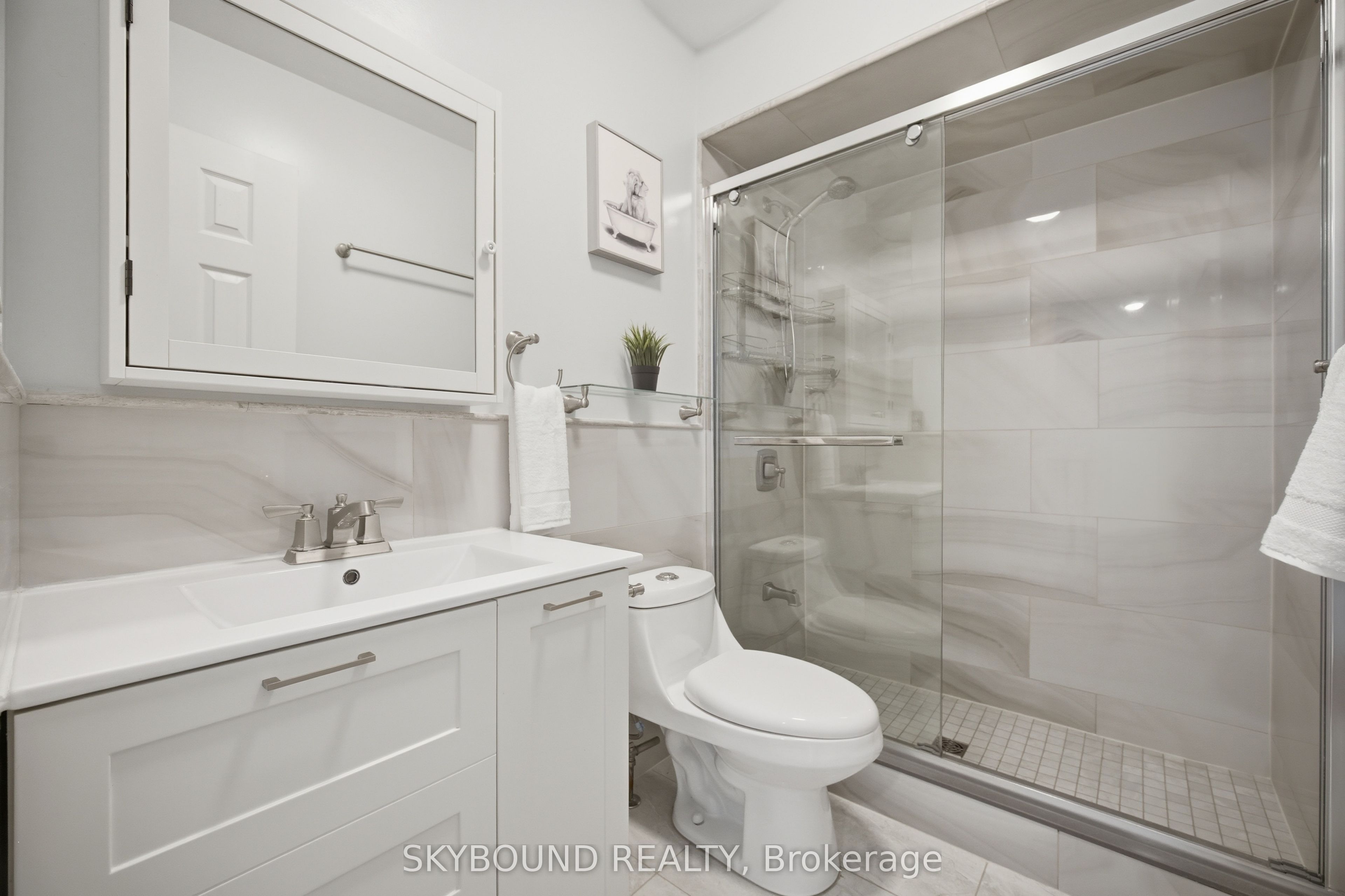 3906 Zenith Court Property Photo 27