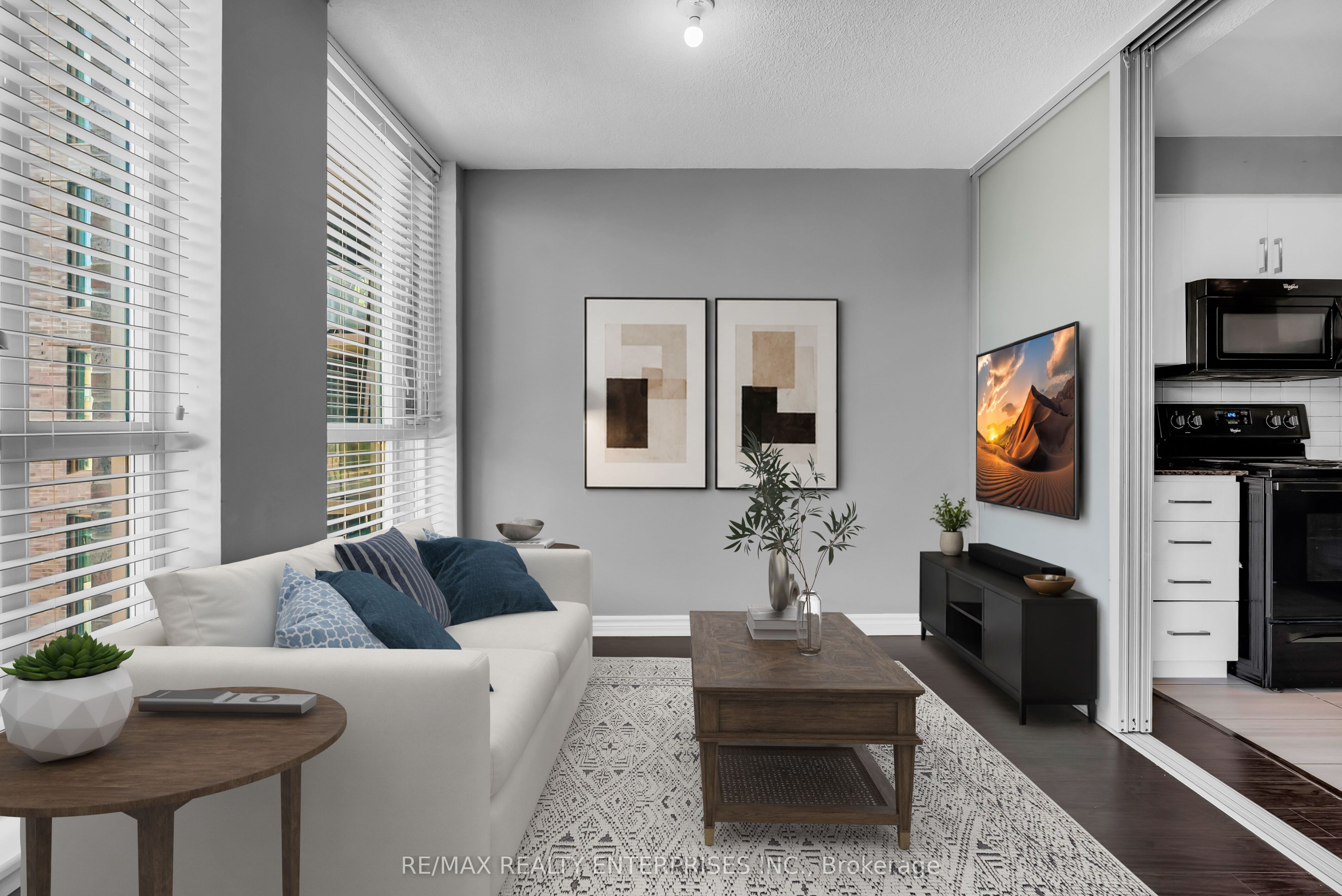 80 Esther Lorrie Drive 522 Property Photo 4
