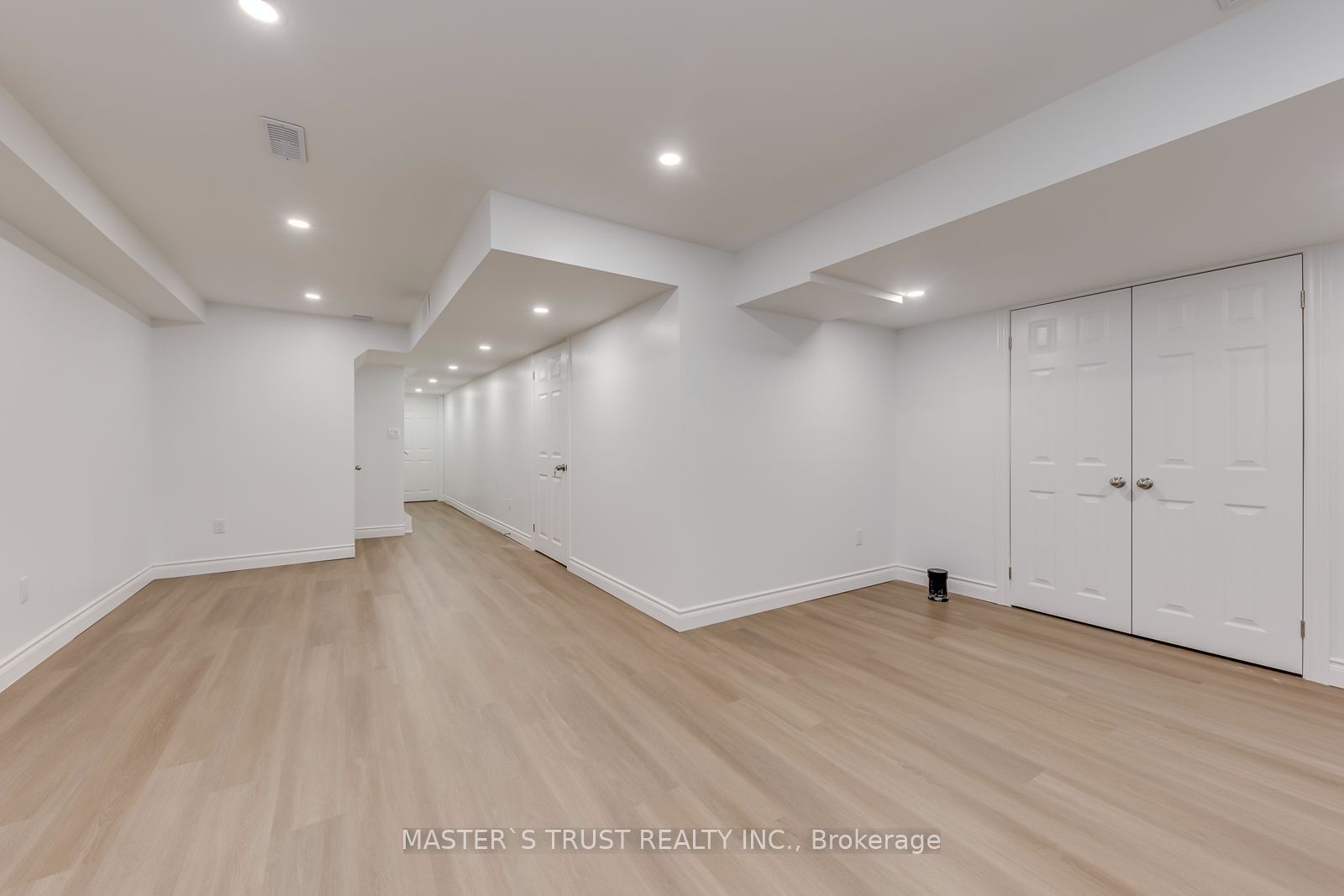 1134 Tupper Drive Property Photo 33