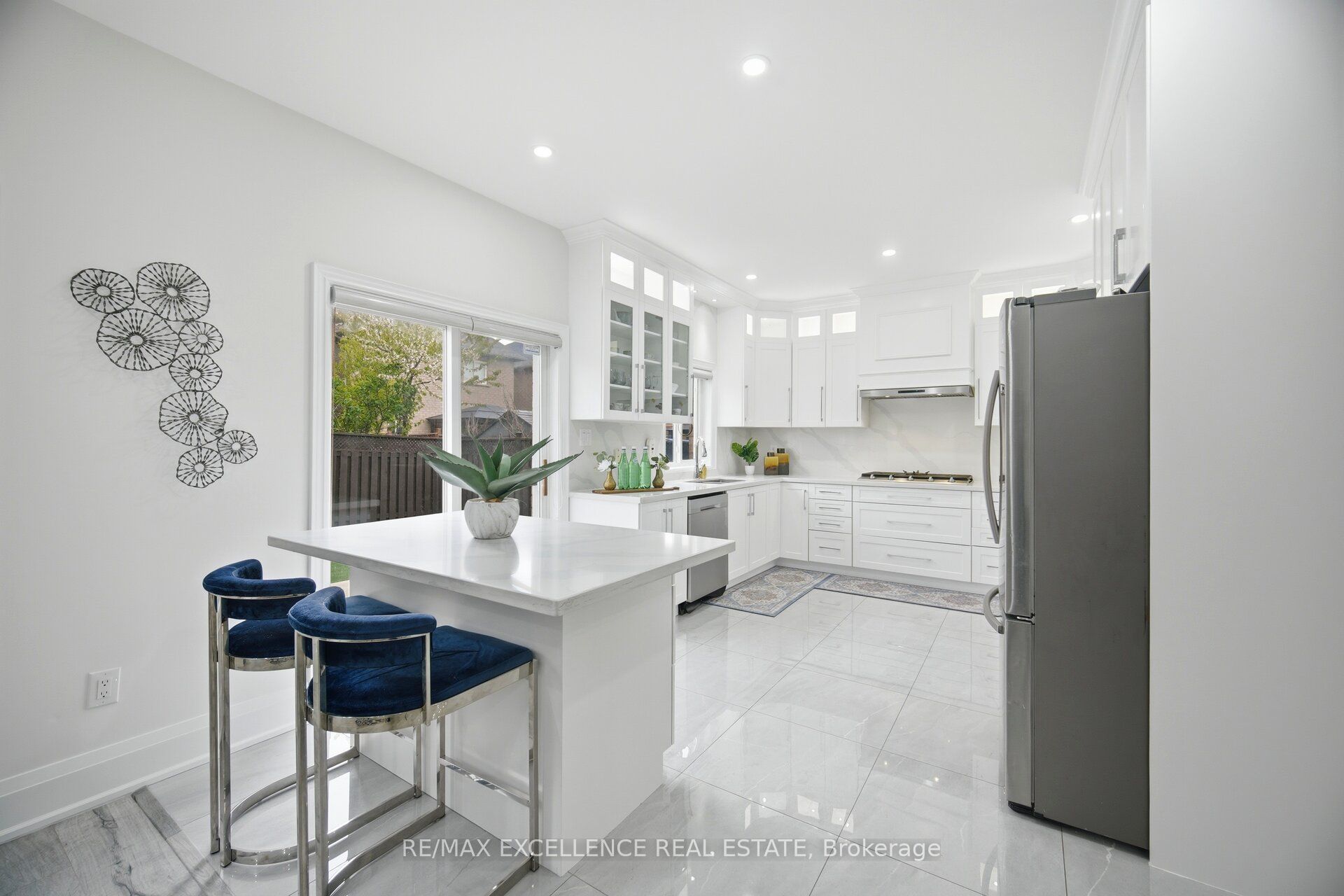 5 Whitehouse Crescent Property Photo 17