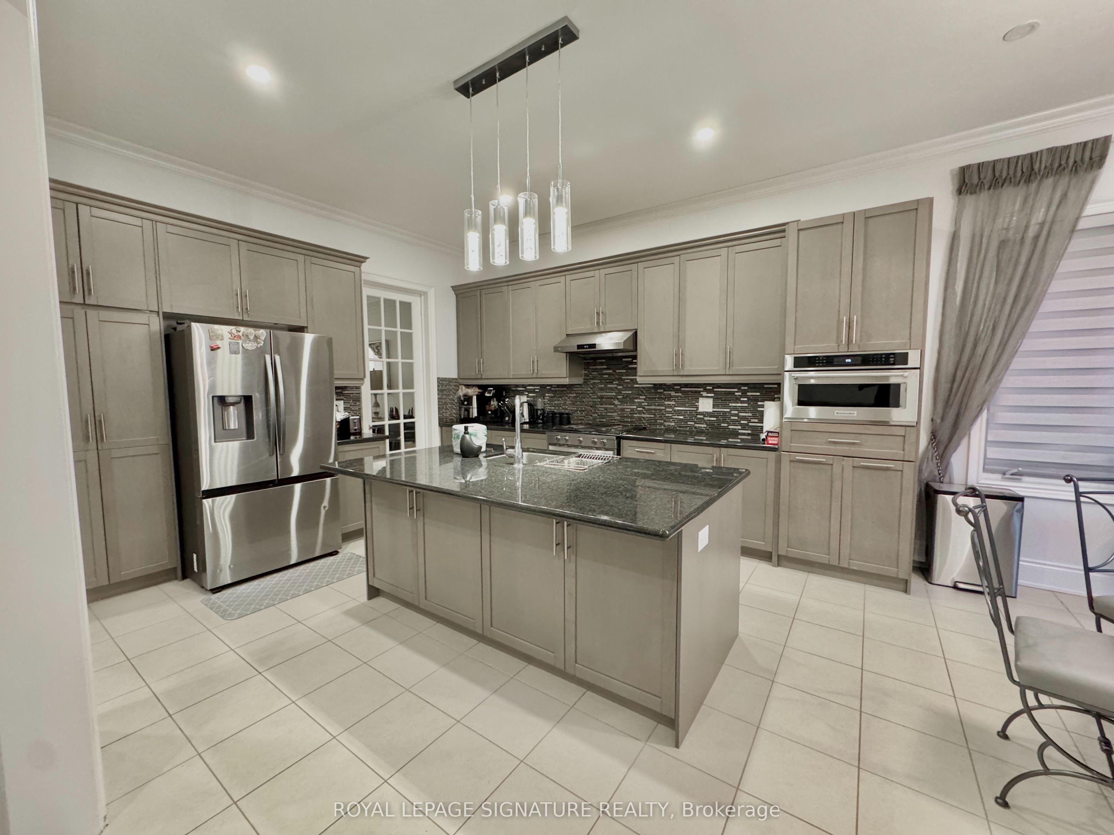 3184 Meadow Marsh Crescent Property Photo 6