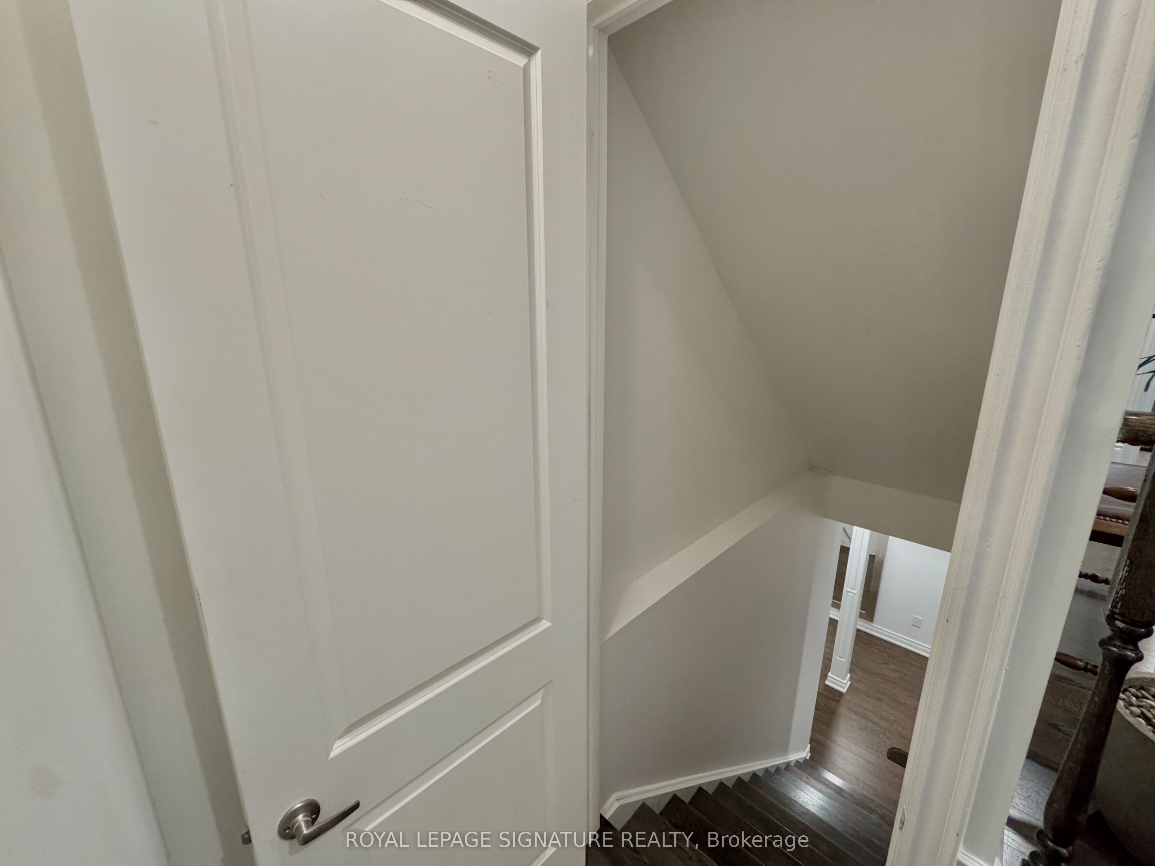 3184 Meadow Marsh Crescent Property Photo 25