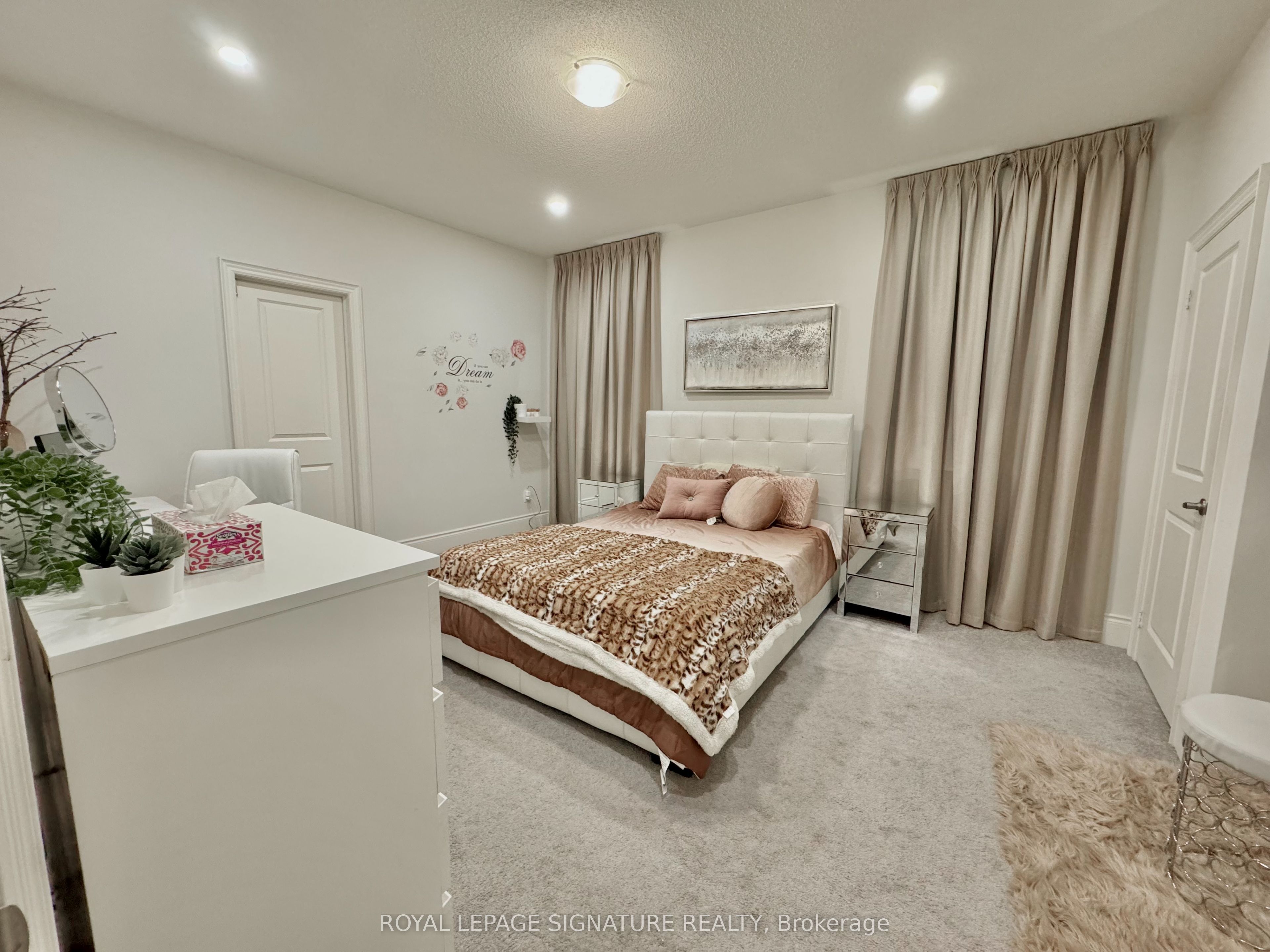 3184 Meadow Marsh Crescent Property Photo 43