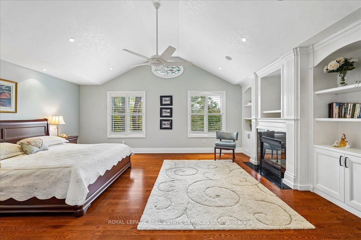1726 The Pines Property Photo 19
