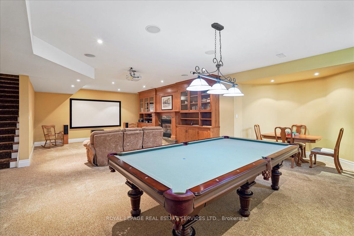 1726 The Pines Property Photo 34