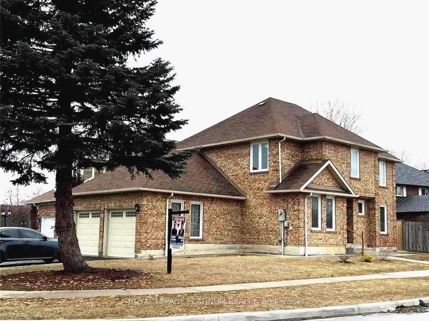 63 Lord Simcoe Drive Property Photo 1