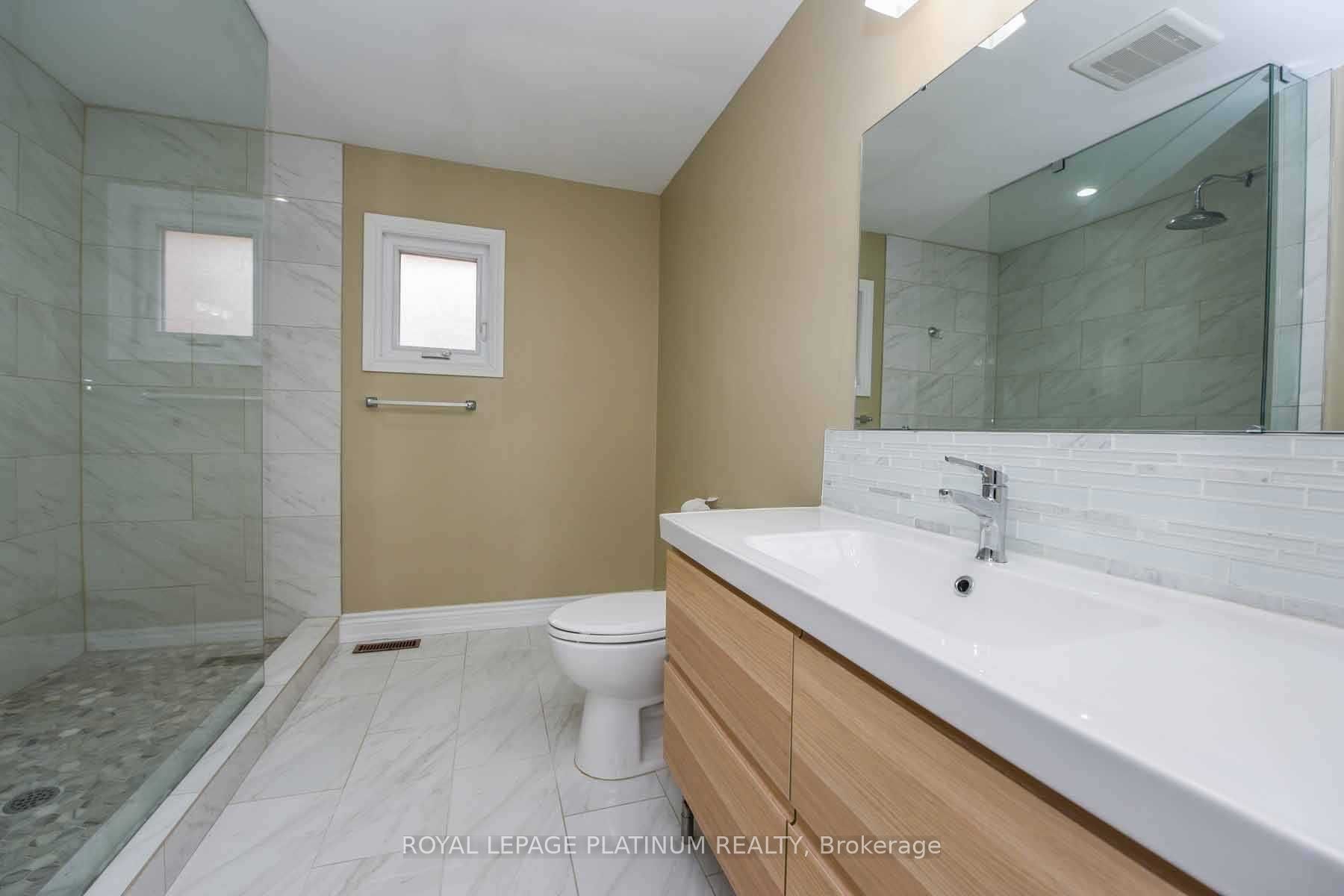 63 Lord Simcoe Drive Property Photo 23