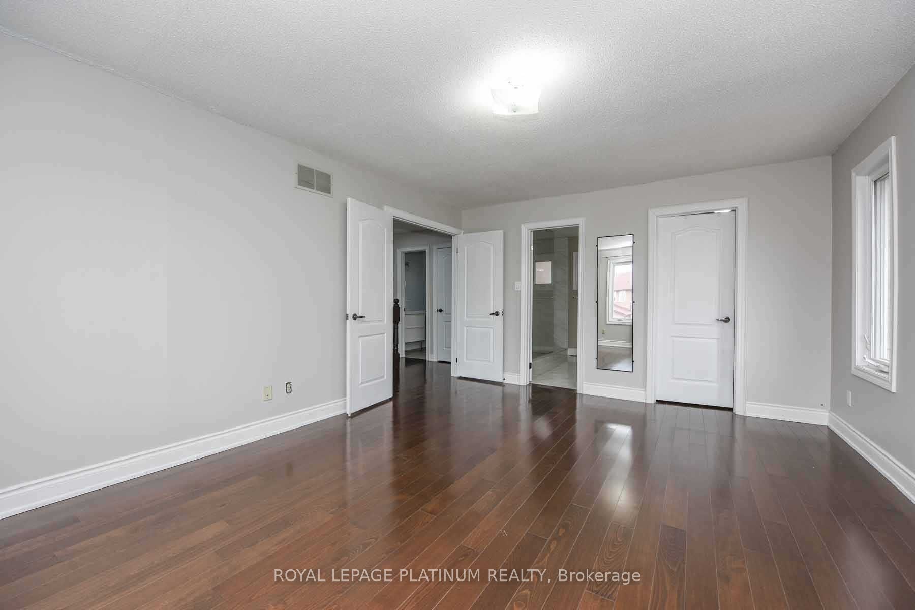 63 Lord Simcoe Drive Property Photo 24