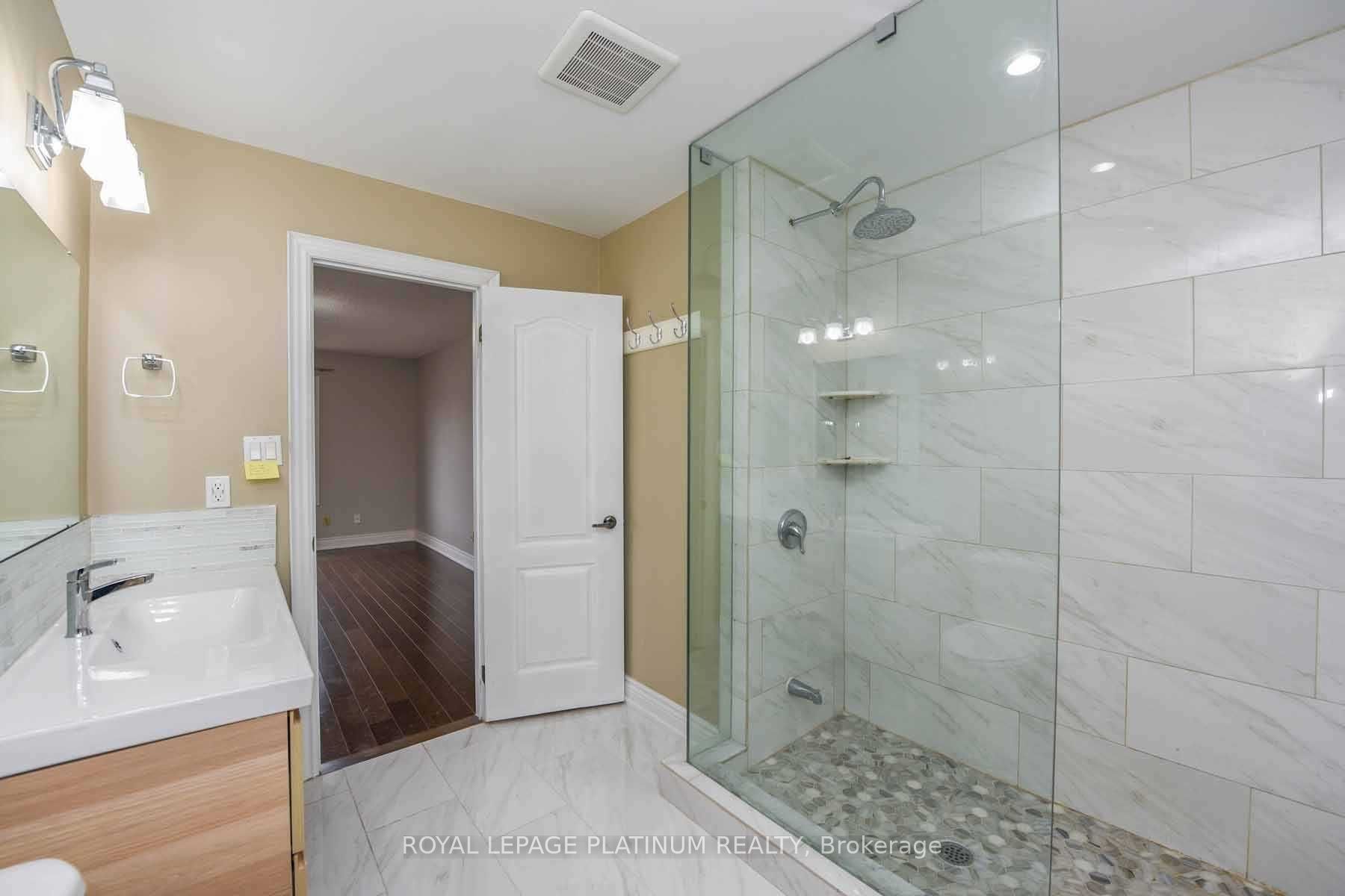 63 Lord Simcoe Drive Property Photo 25