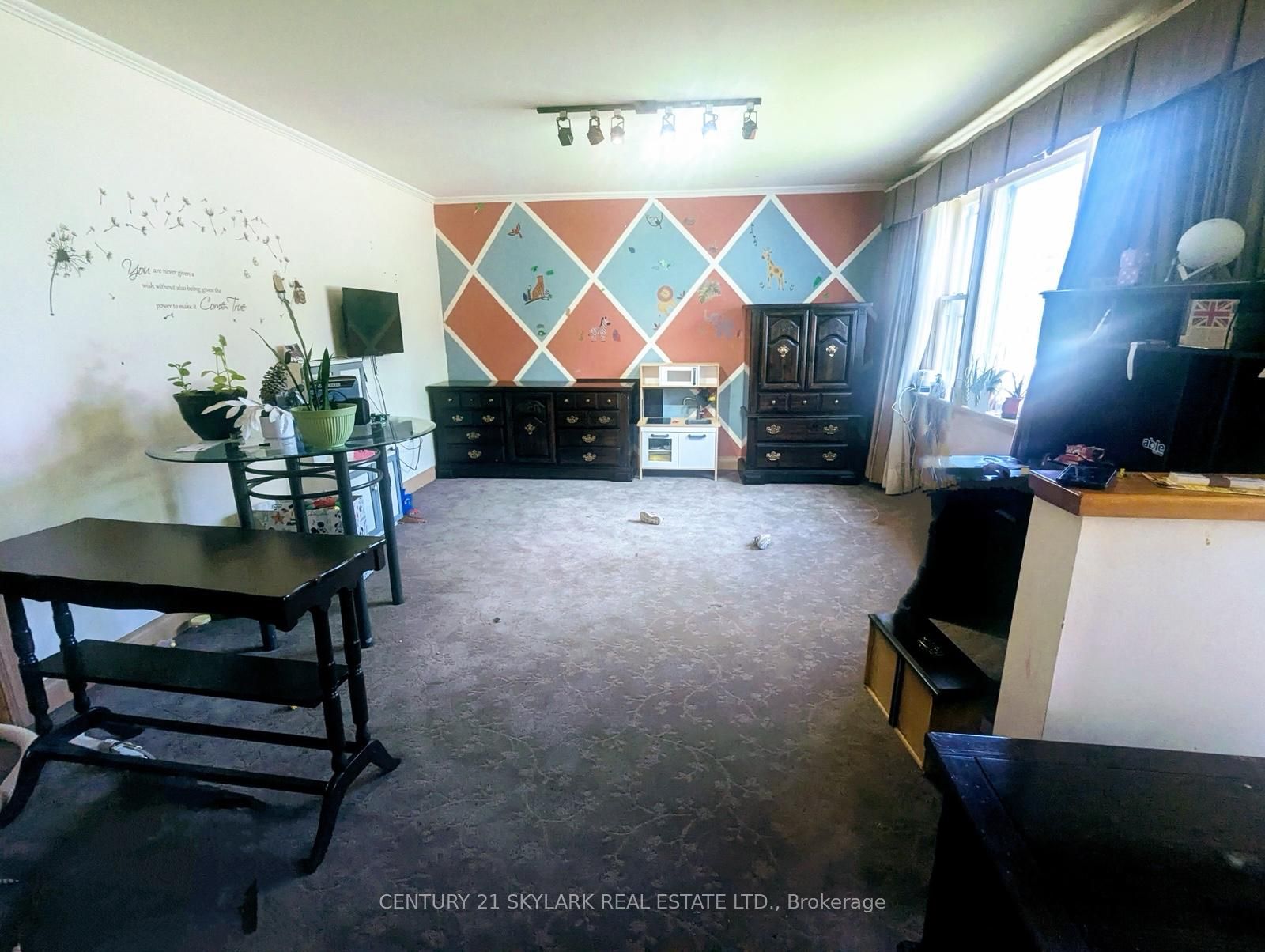 34 Clarence Street Property Photo 6