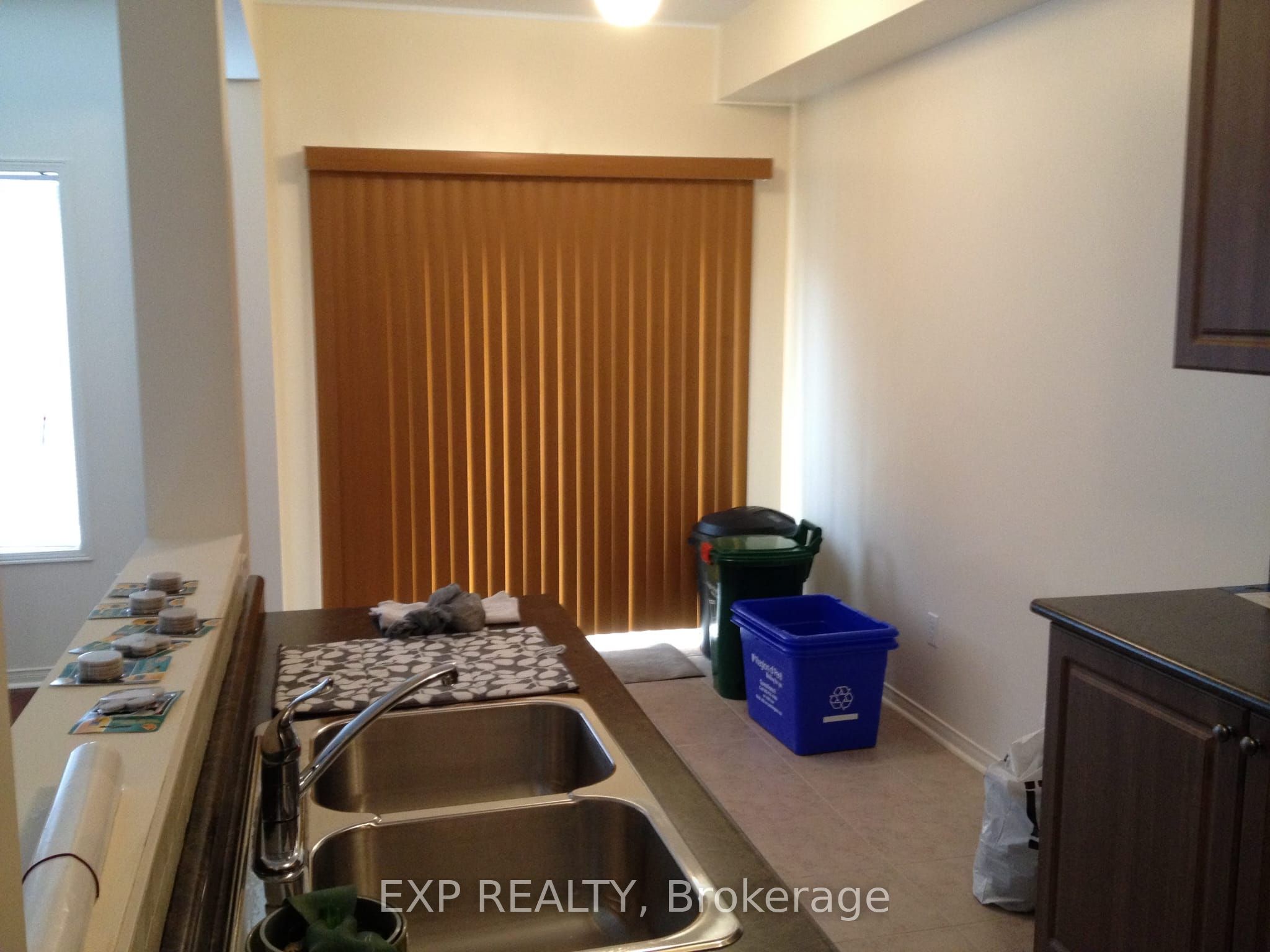 247 Checkerberry Crescent Property Photo 7