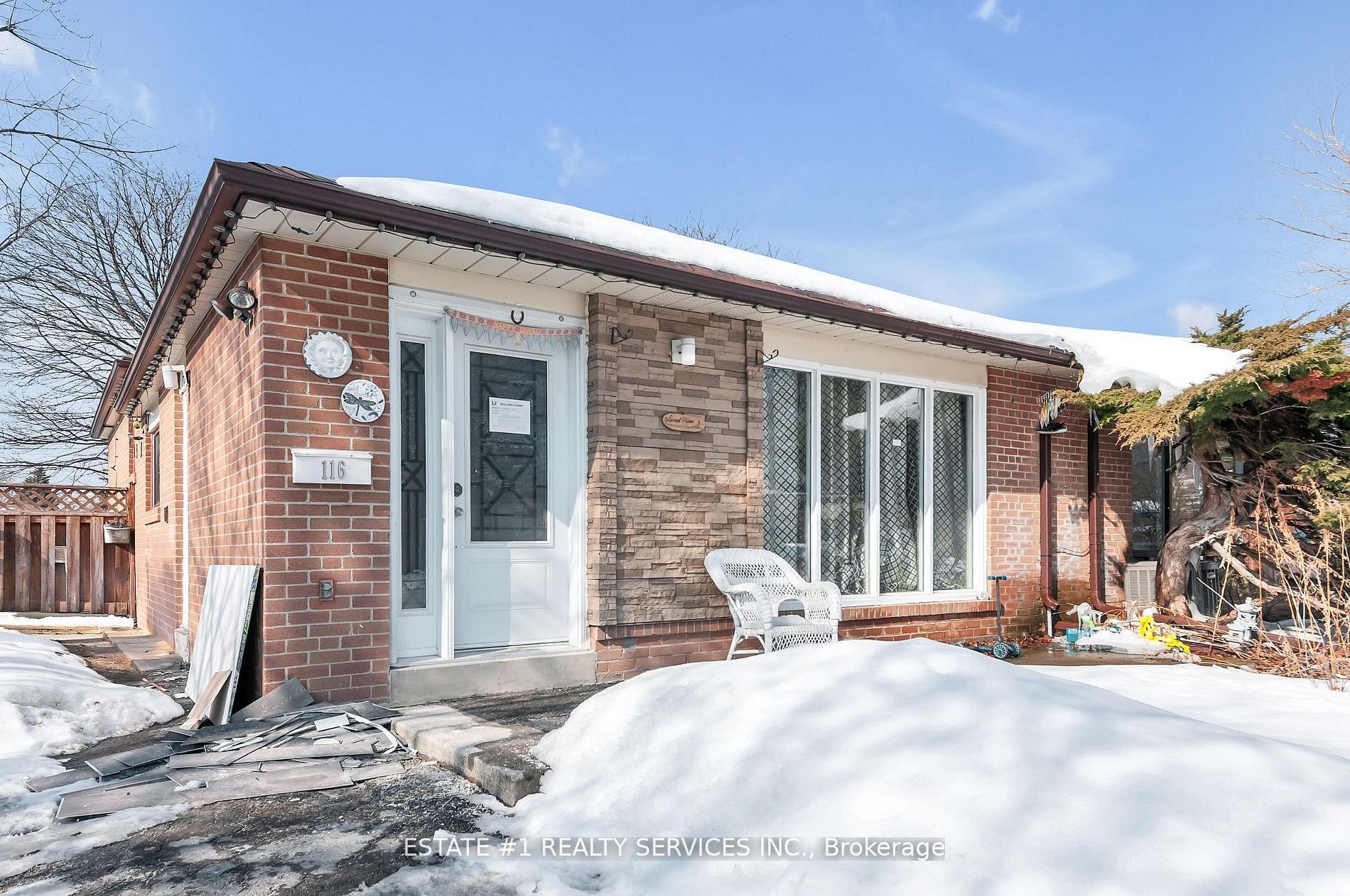 116 Addington Crescent Property Photo 9