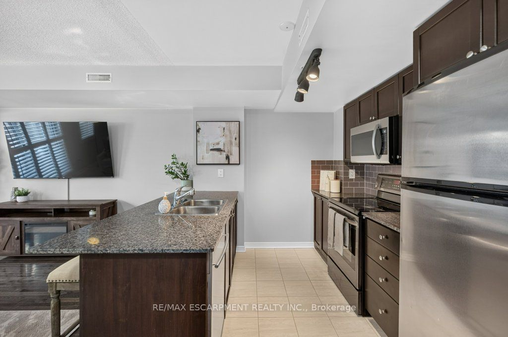 25 Turntable Crescent 135 Property Photo 17
