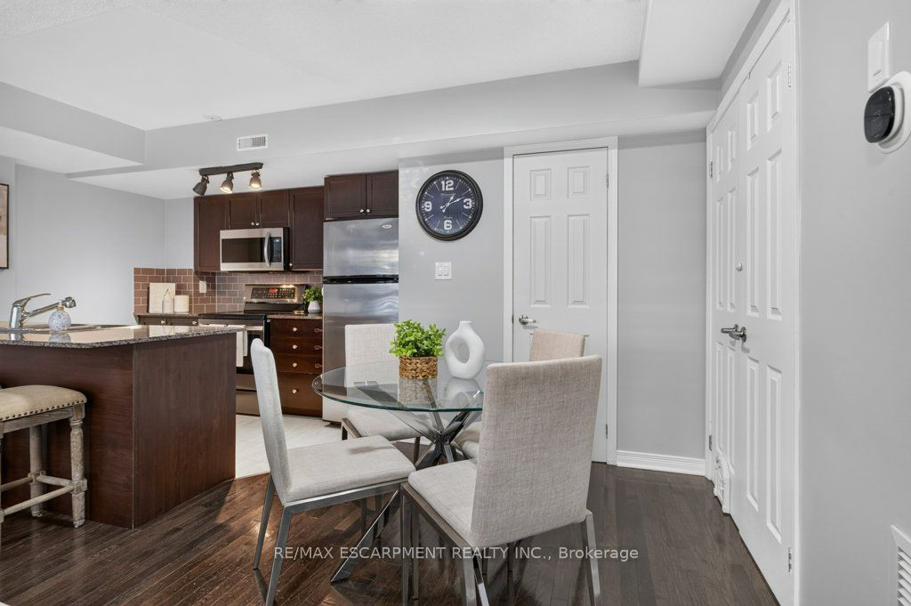 25 Turntable Crescent 135 Property Photo 22