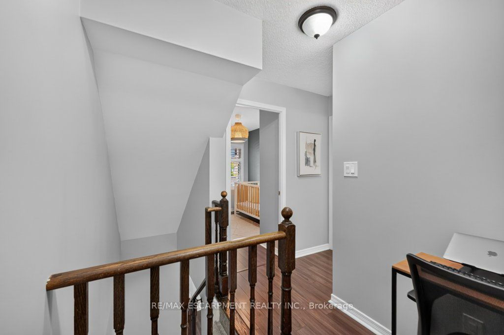 25 Turntable Crescent 135 Property Photo 25