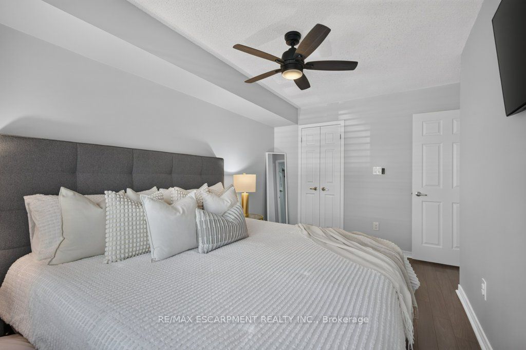 25 Turntable Crescent 135 Property Photo 32