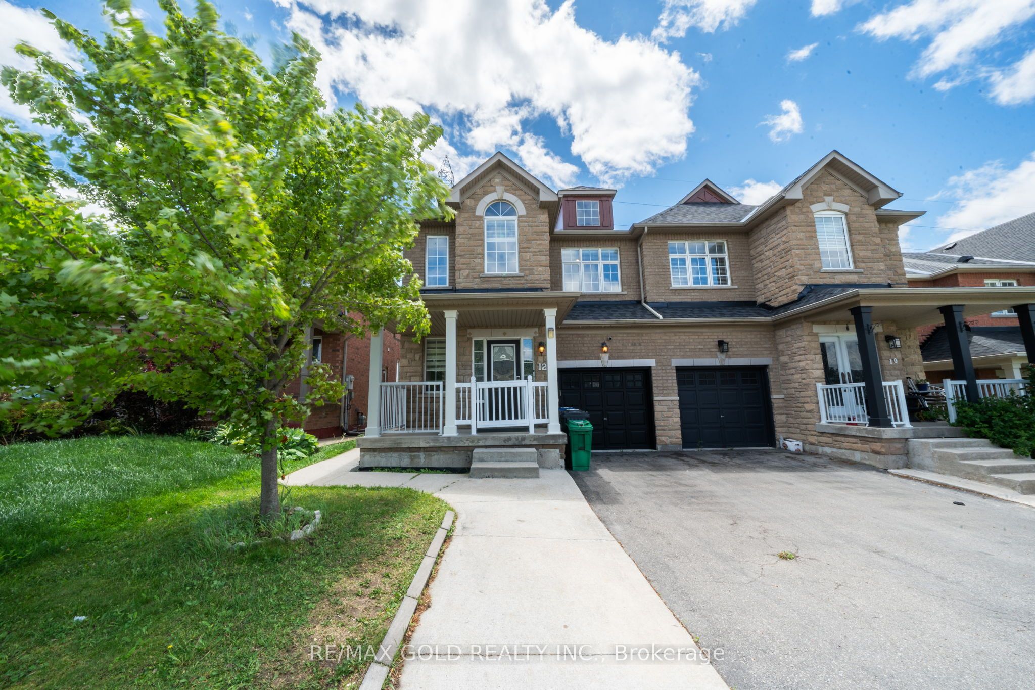12 Pefferlaw Drive Property Photo 1