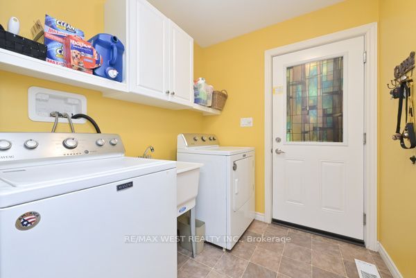 5651 The Grange Side Road Property Photo 11
