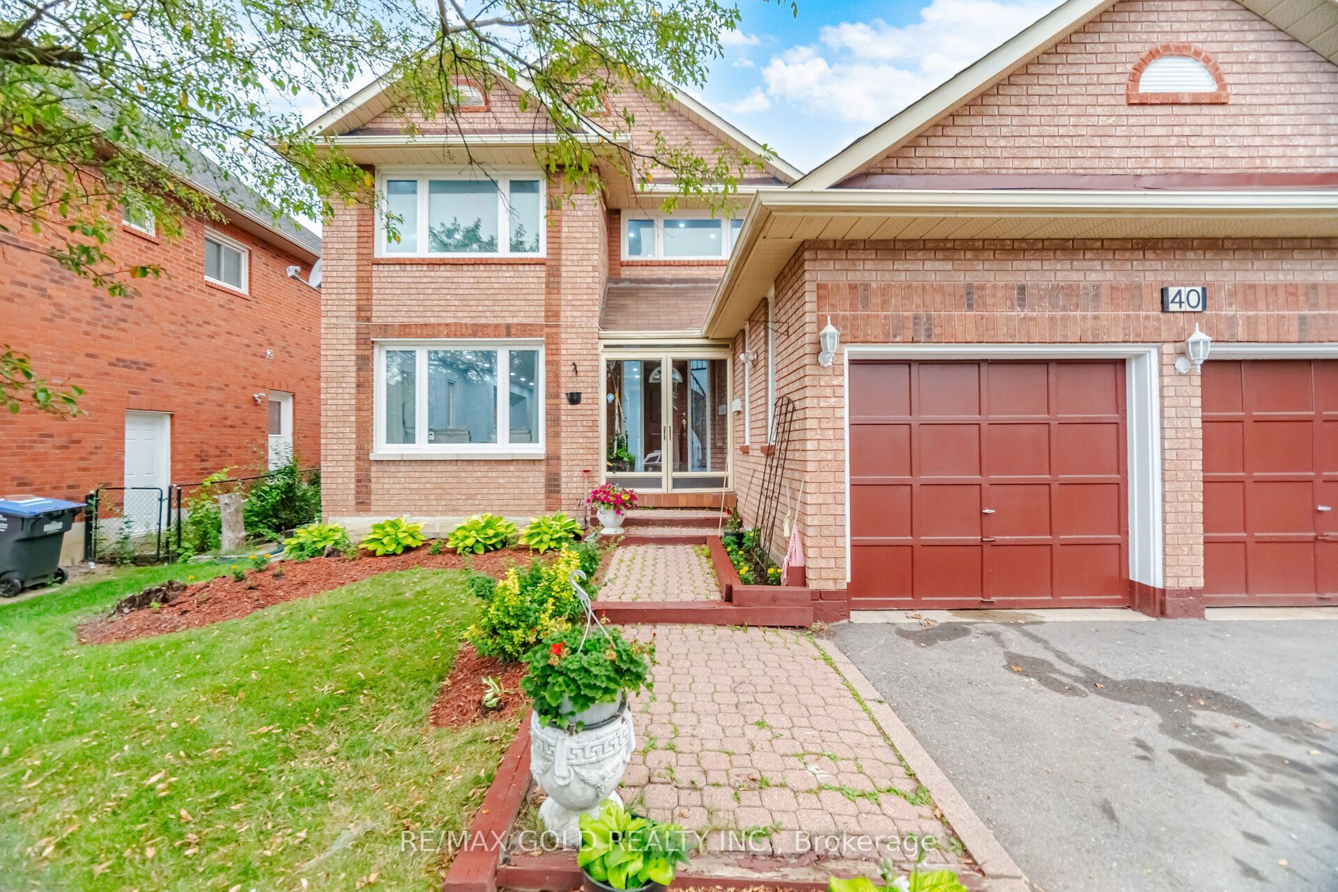 40 Kenpark Avenue Property Photo 5