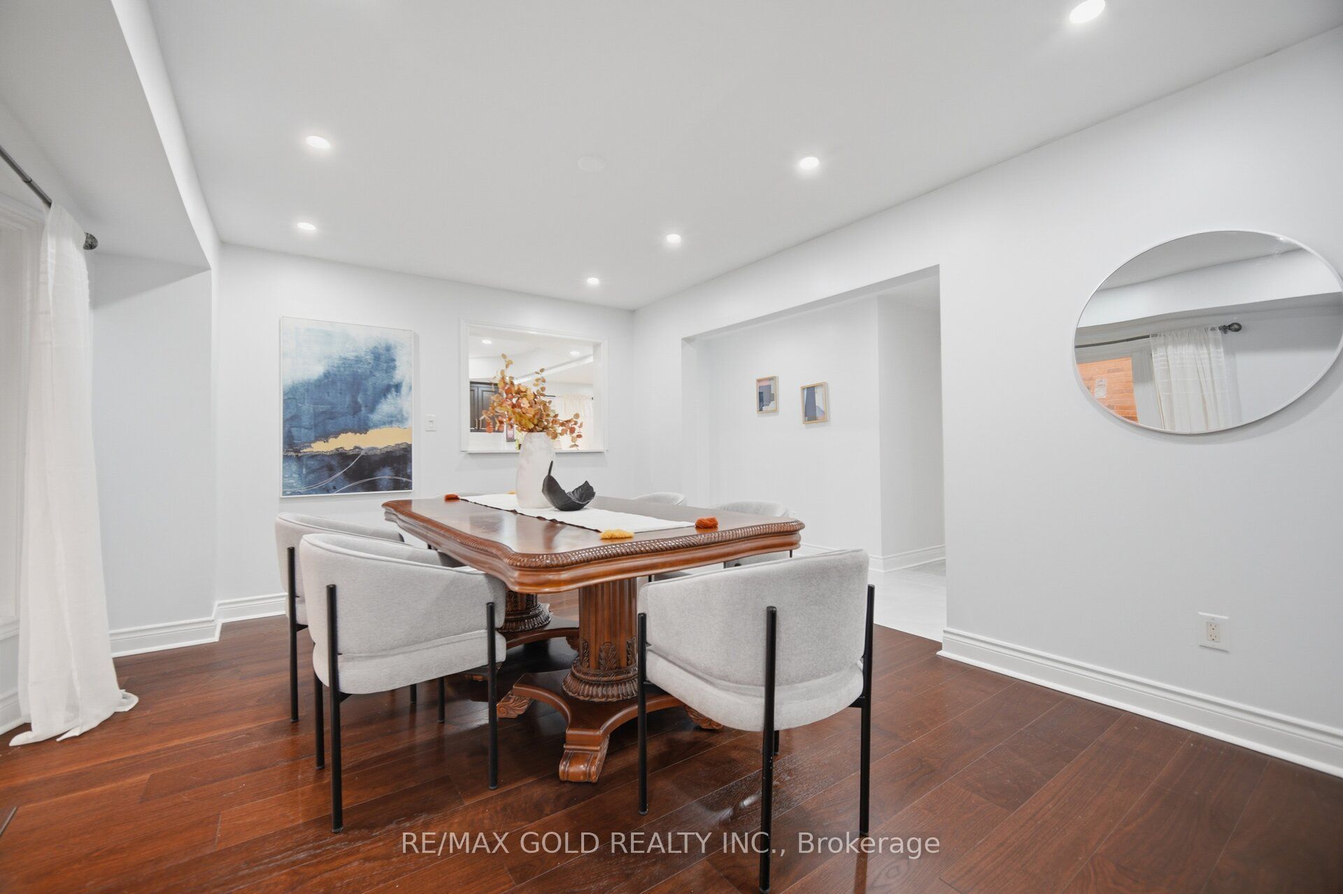 40 Kenpark Avenue Property Photo 14