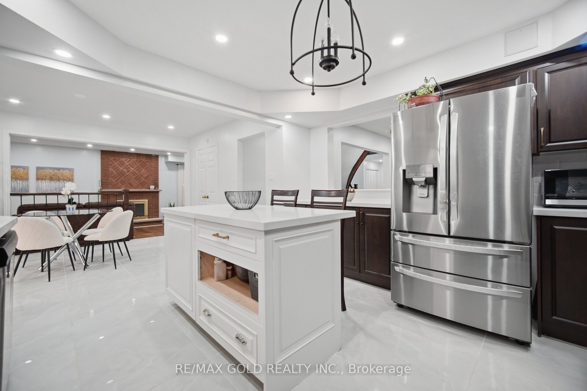 40 Kenpark Avenue Property Photo 20