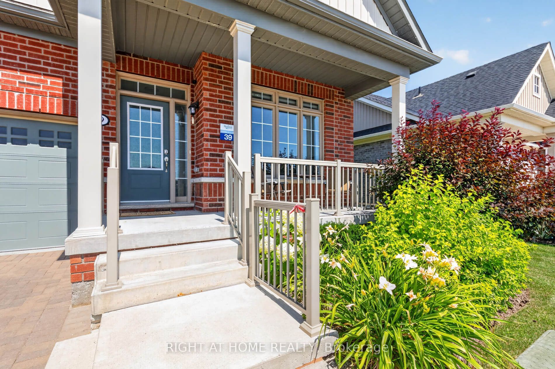 9 Tea Rose Drive Property Photo 3