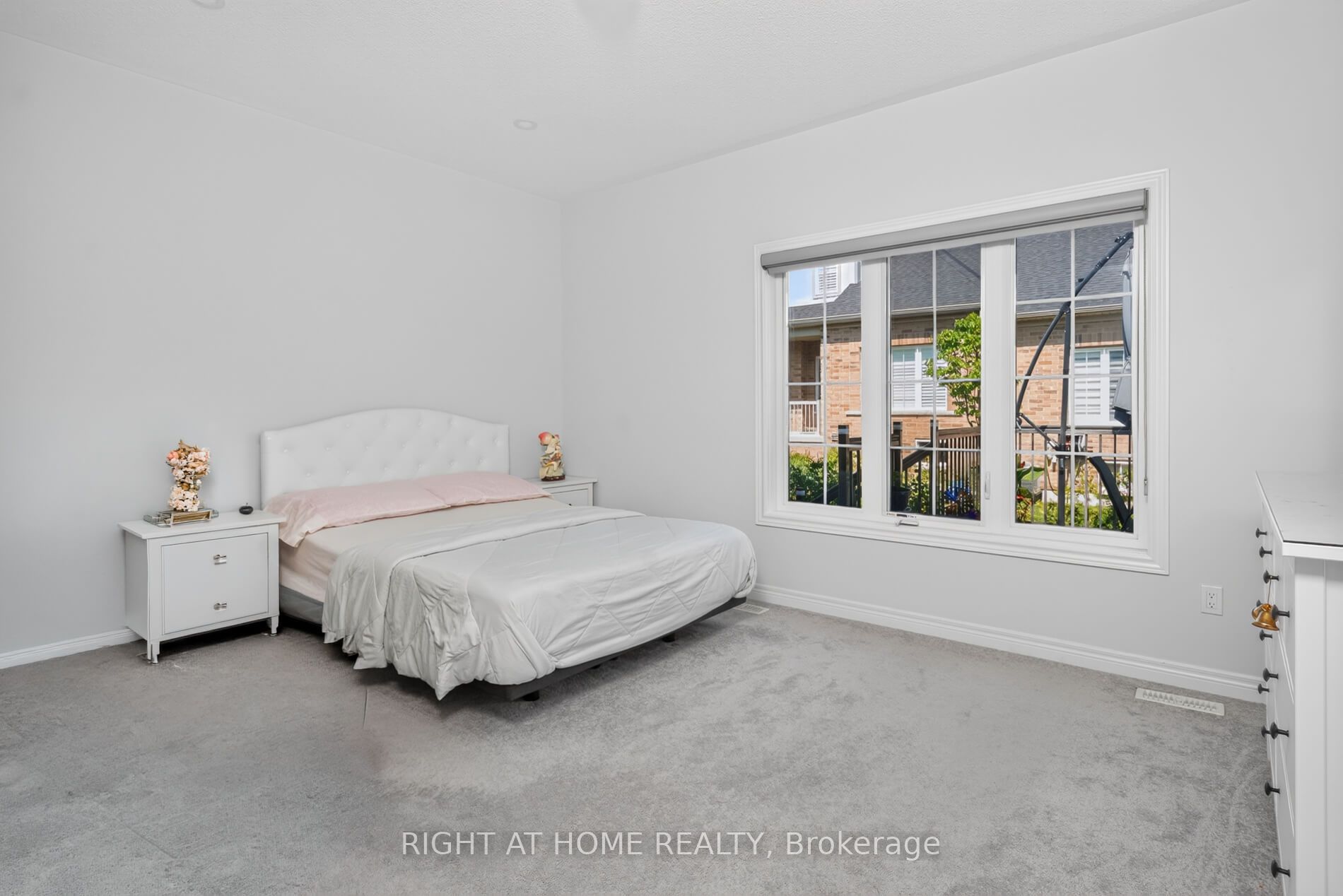 9 Tea Rose Drive Property Photo 17