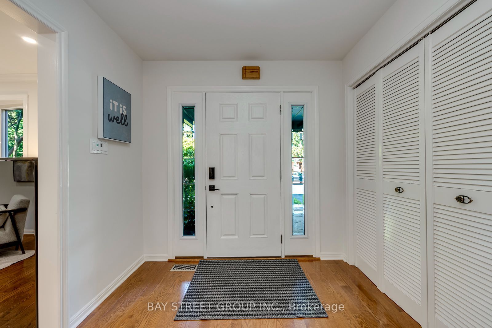2234 Bennington Gate Property Photo 13