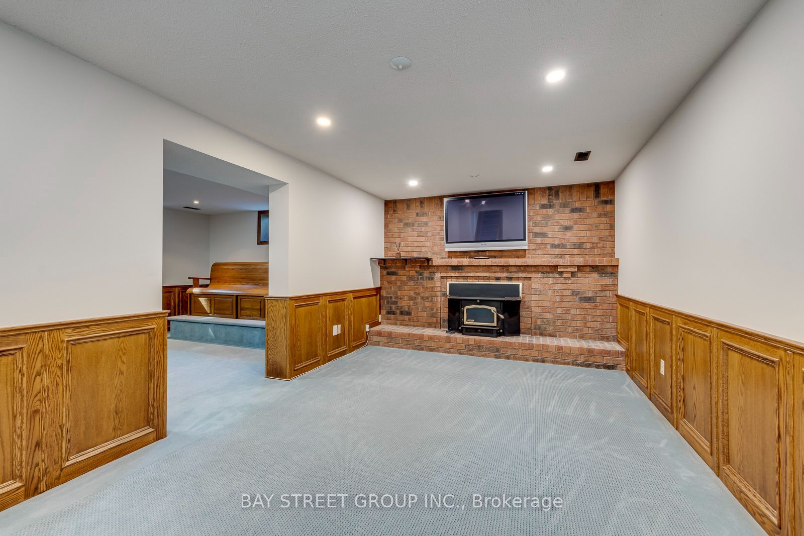 2234 Bennington Gate Property Photo 43