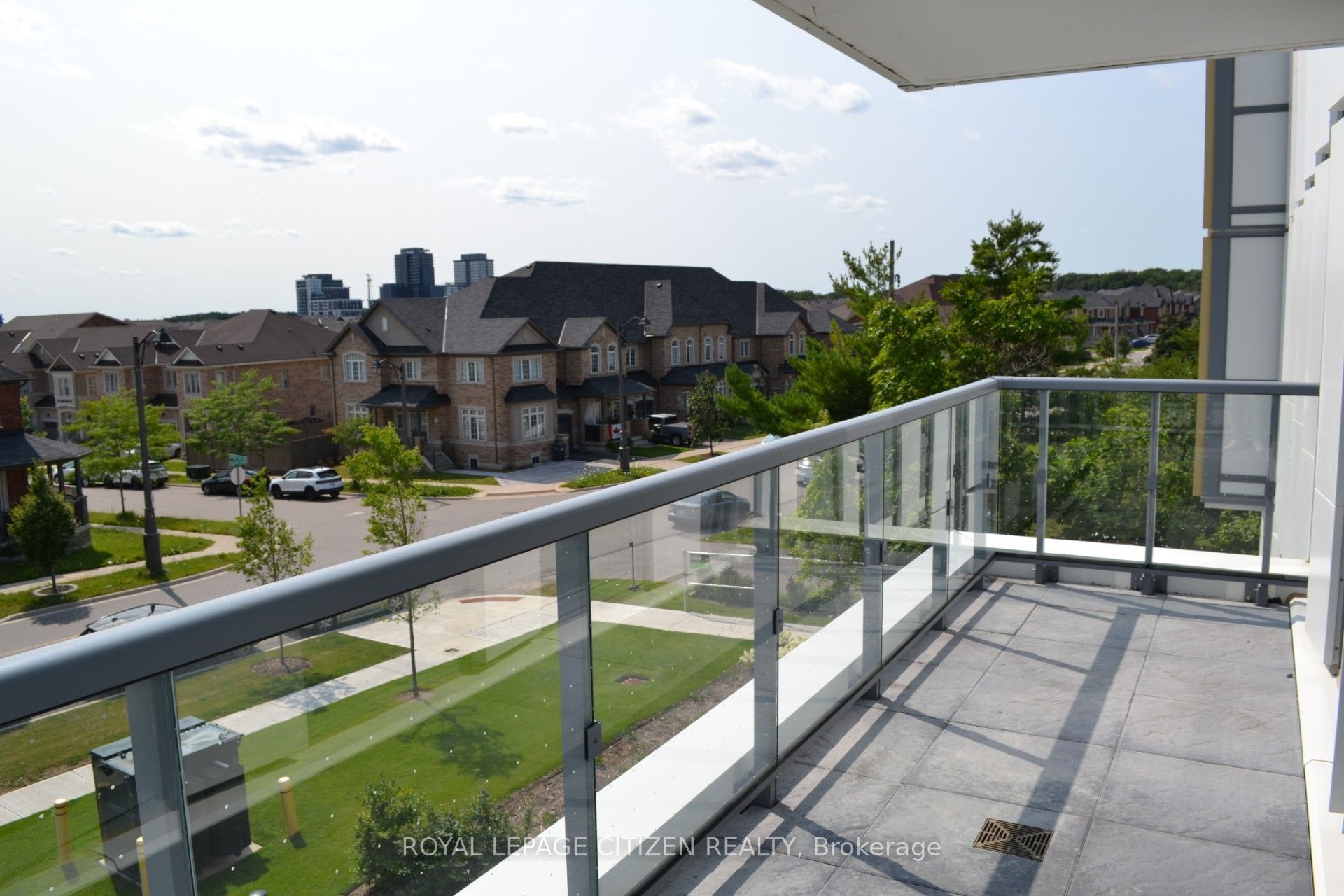 1005 Dundas Avenue 324 Property Photo 16